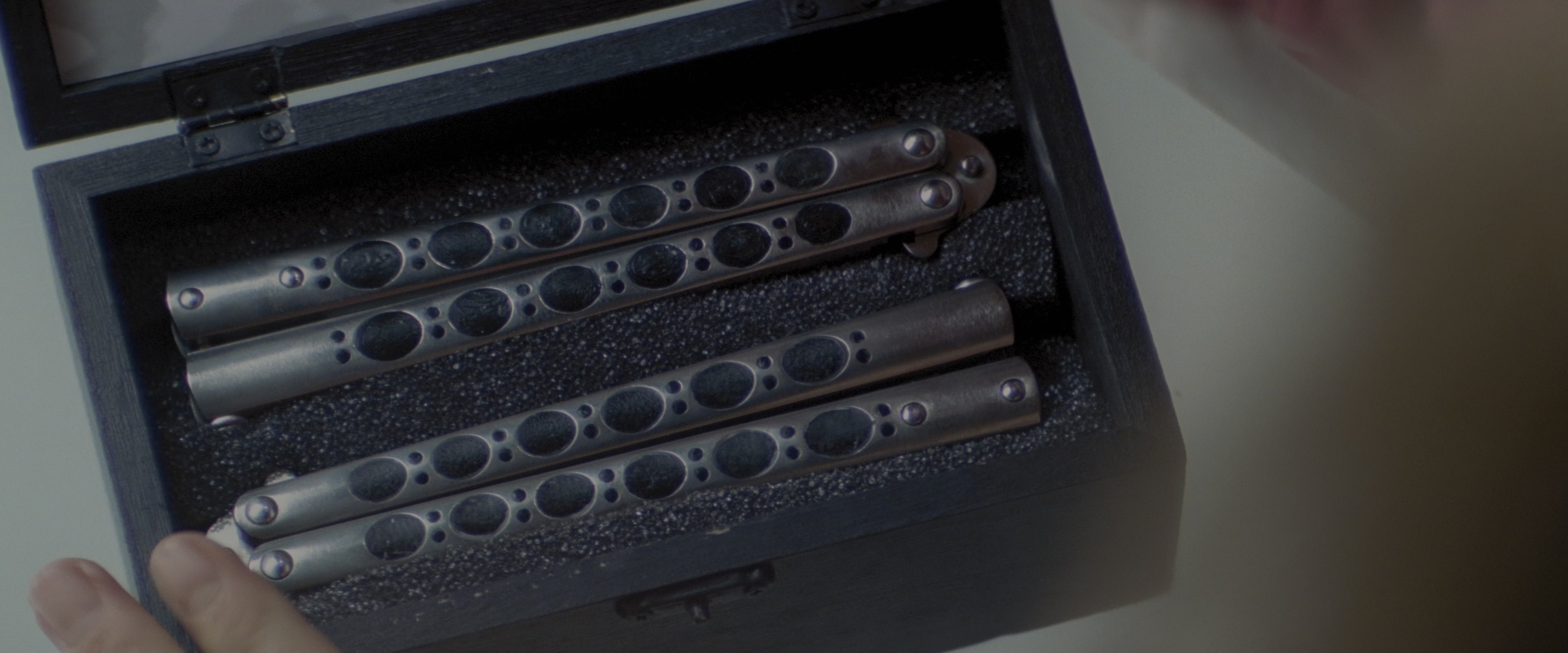 Kick-Ass (2010), wide, 2.40:1 — film still