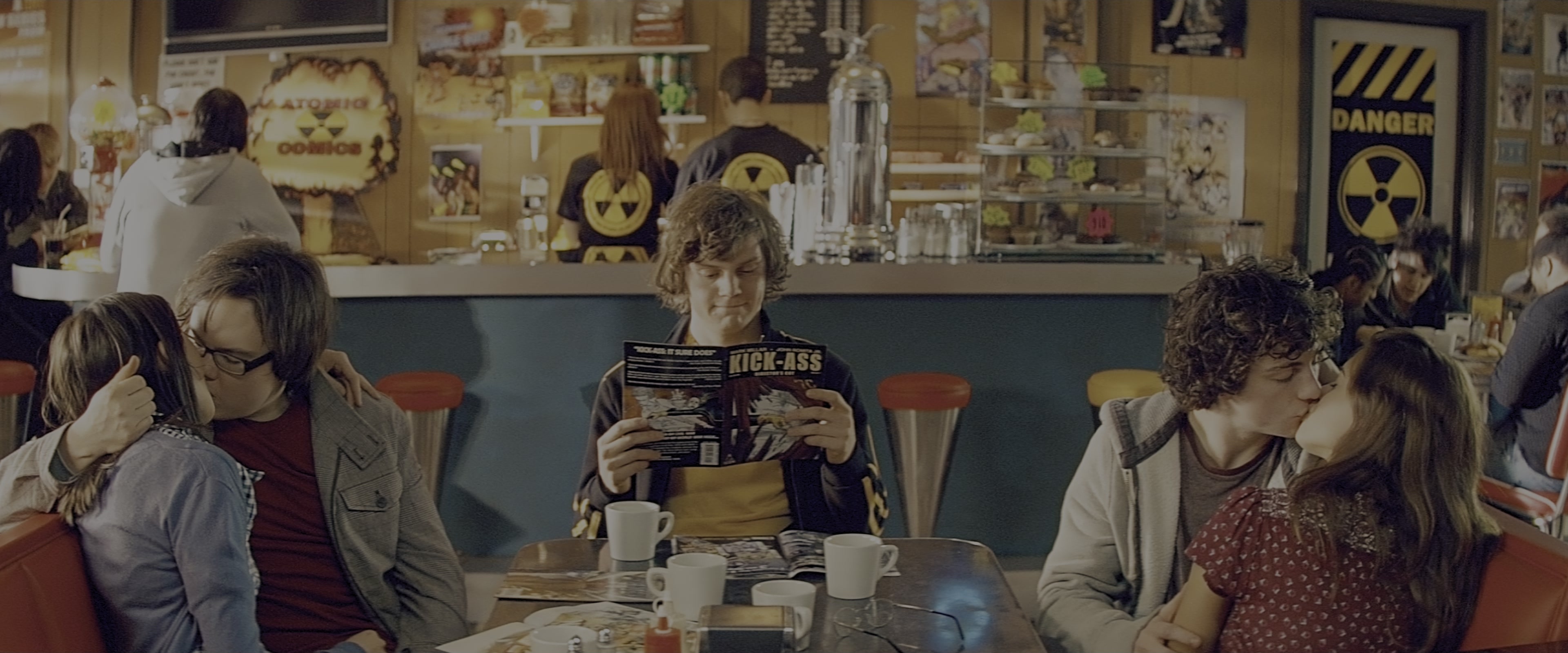 Kick-Ass (2010), wide, 2.40:1 — film still