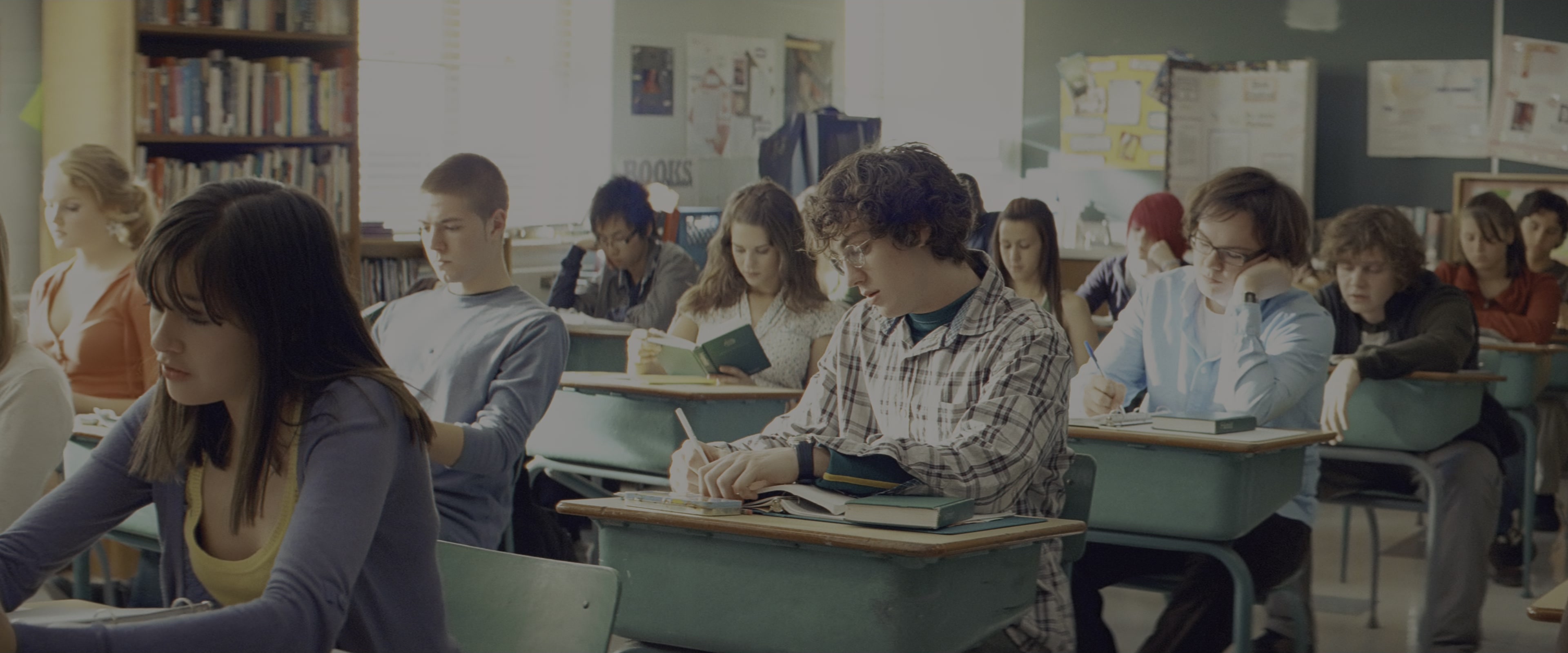 Kick-Ass (2010), wide, 2.40:1 — film still
