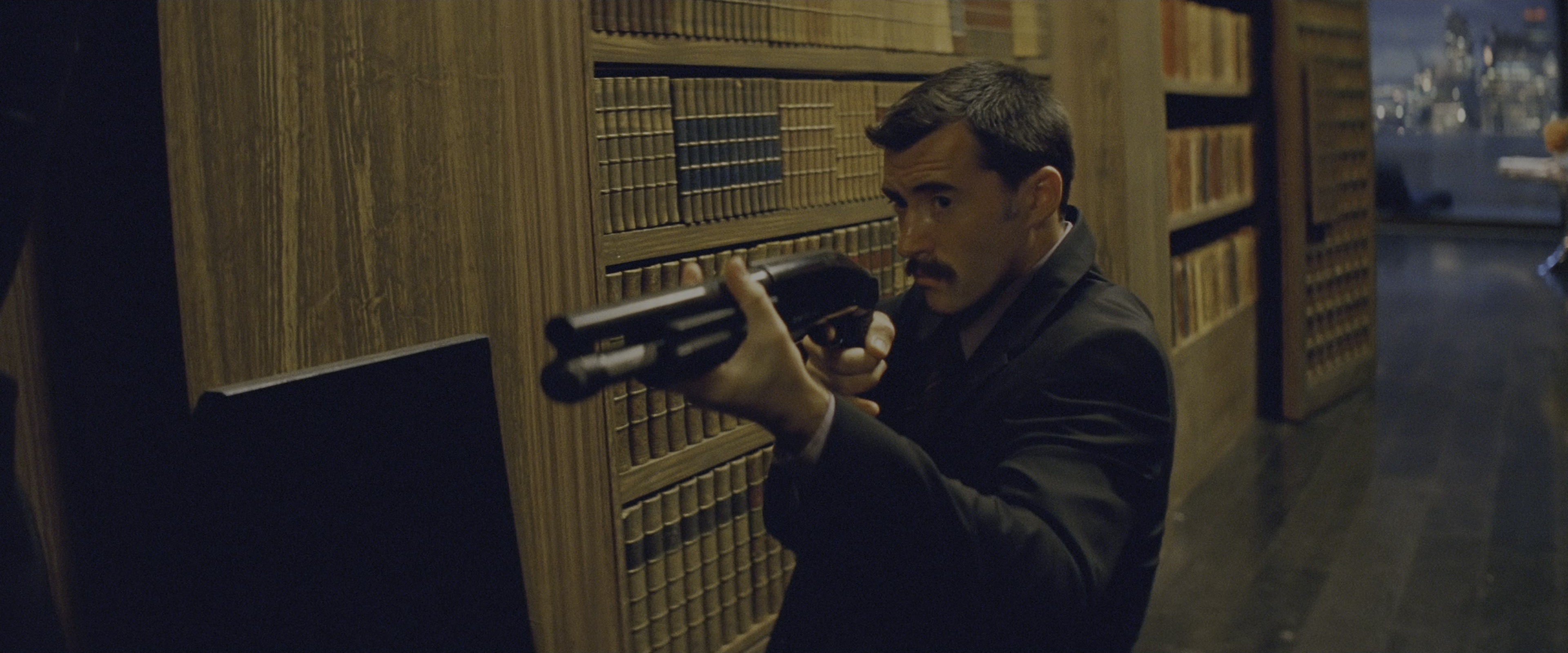 Kick-Ass (2010), wide, 2.40:1 — film still