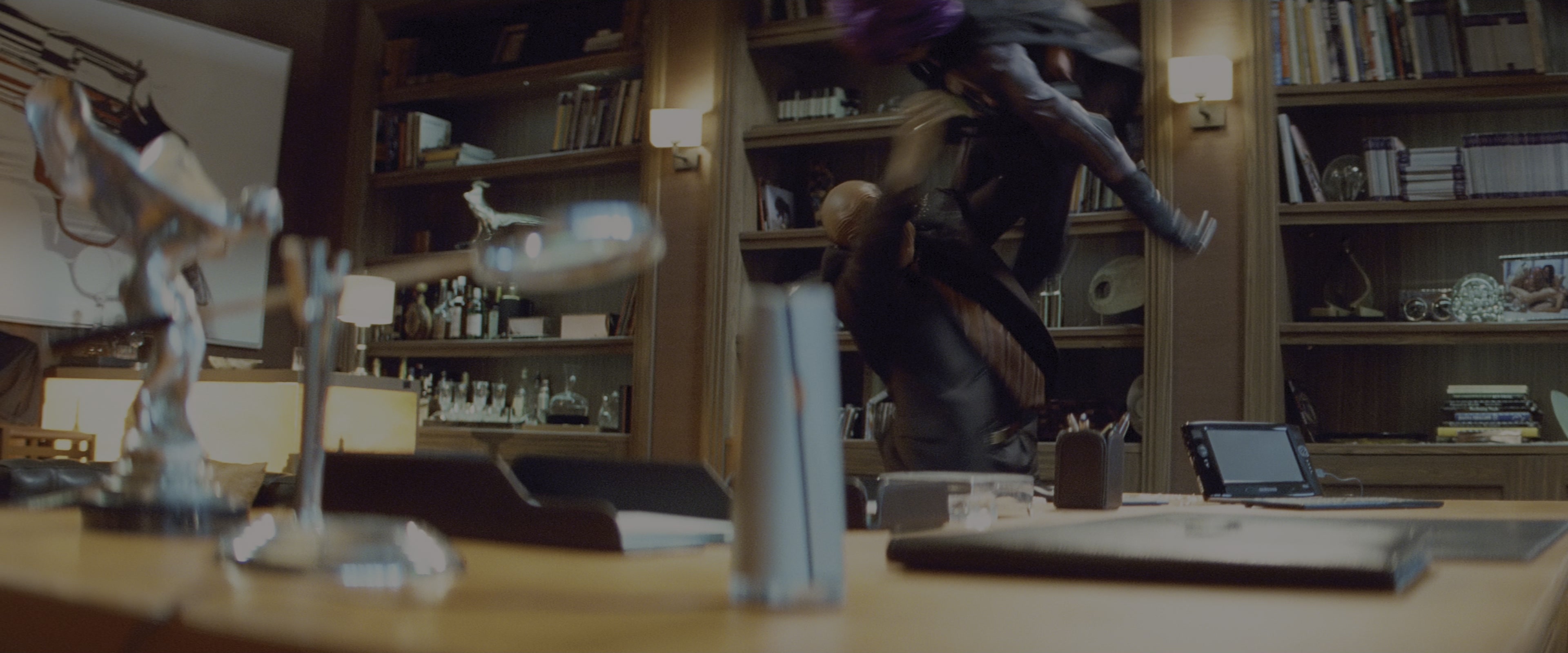 Kick-Ass (2010), wide, 2.40:1 — film still