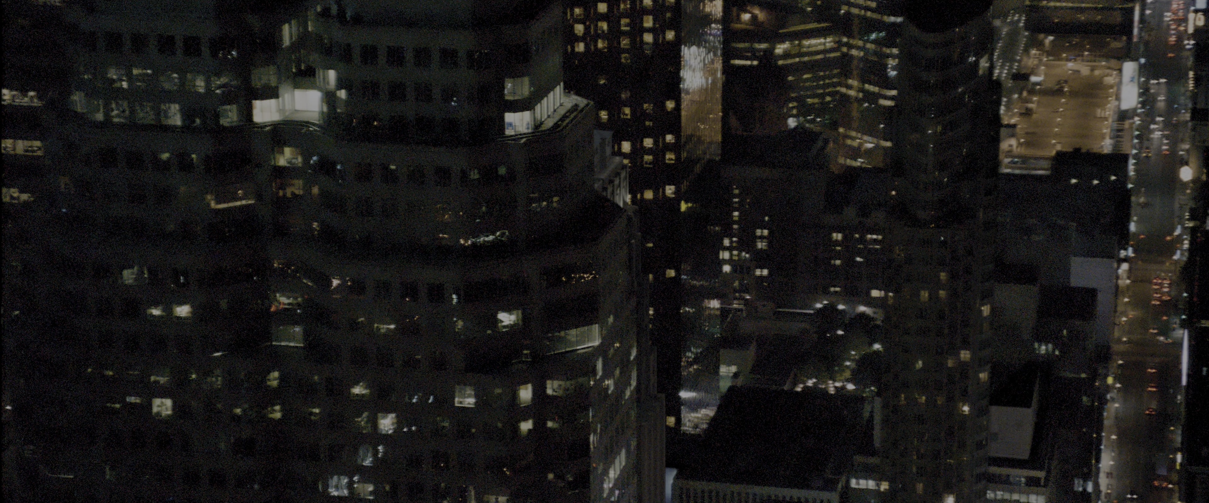 Kick-Ass (2010), wide, 2.40:1 — film still