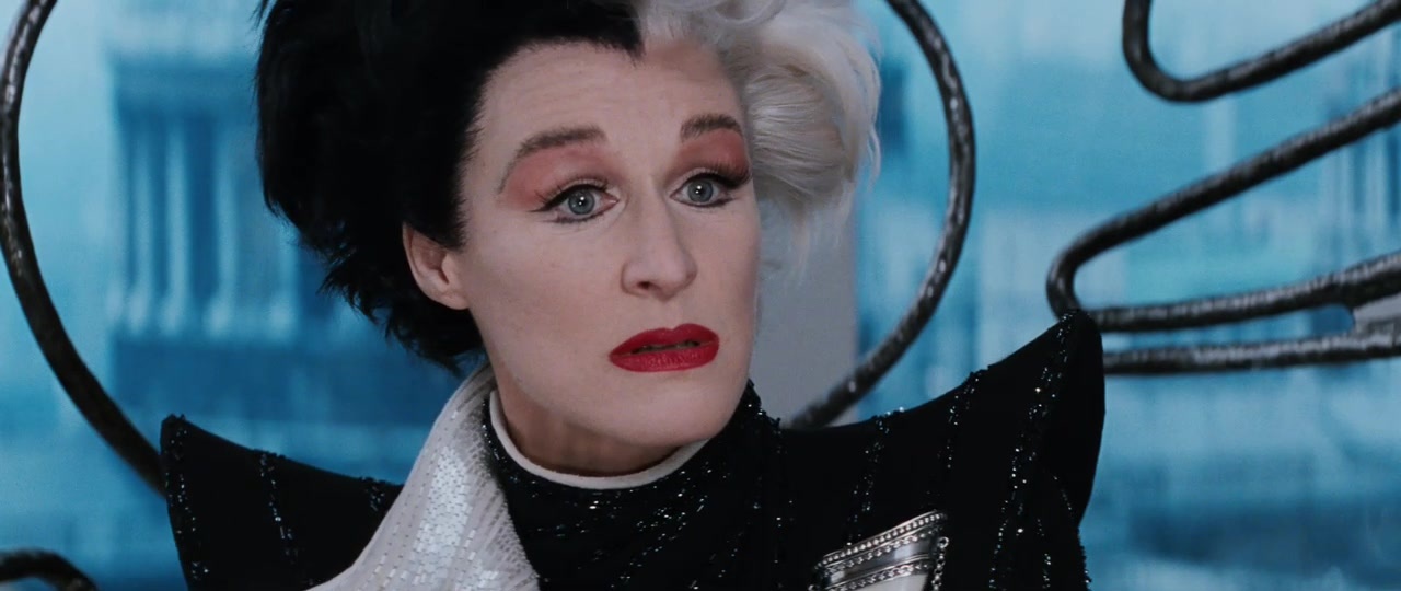 101 Dalmatians (1996), close, 2.37:1 — film still