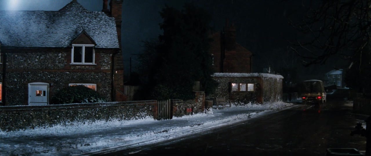 101 Dalmatians (1996), wide, 2.37:1 — film still