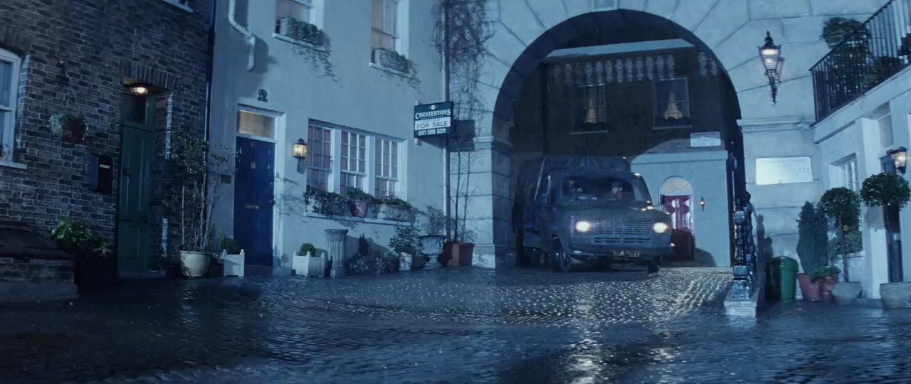 101 Dalmatians (1996), wide, 2.37:1 — film still