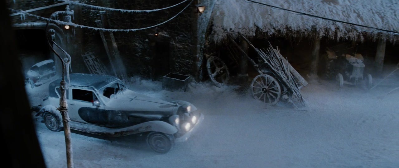 101 Dalmatians (1996), wide, 2.37:1 — film still