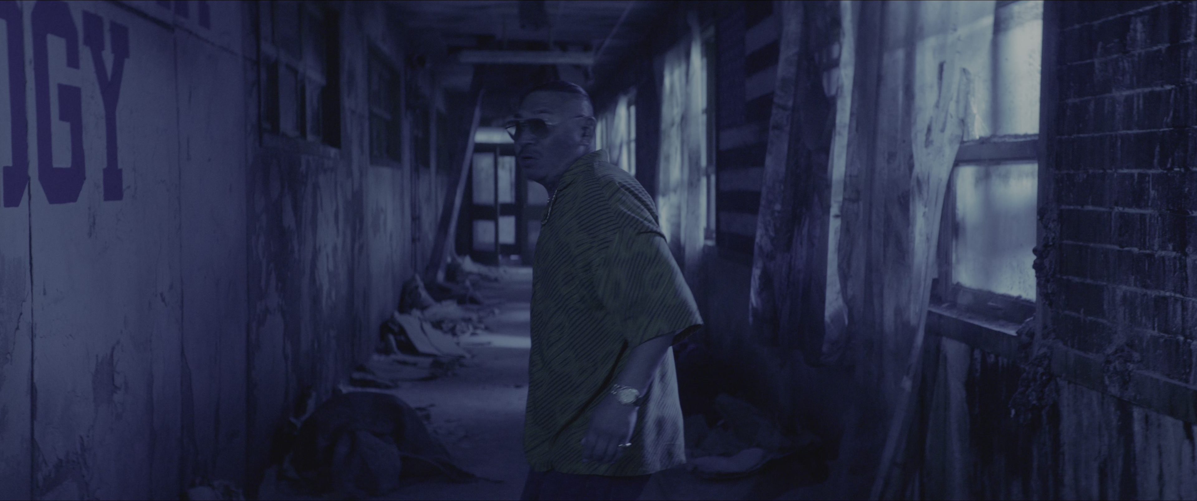 Dogman (2023), wide, 2.39:1 — film still