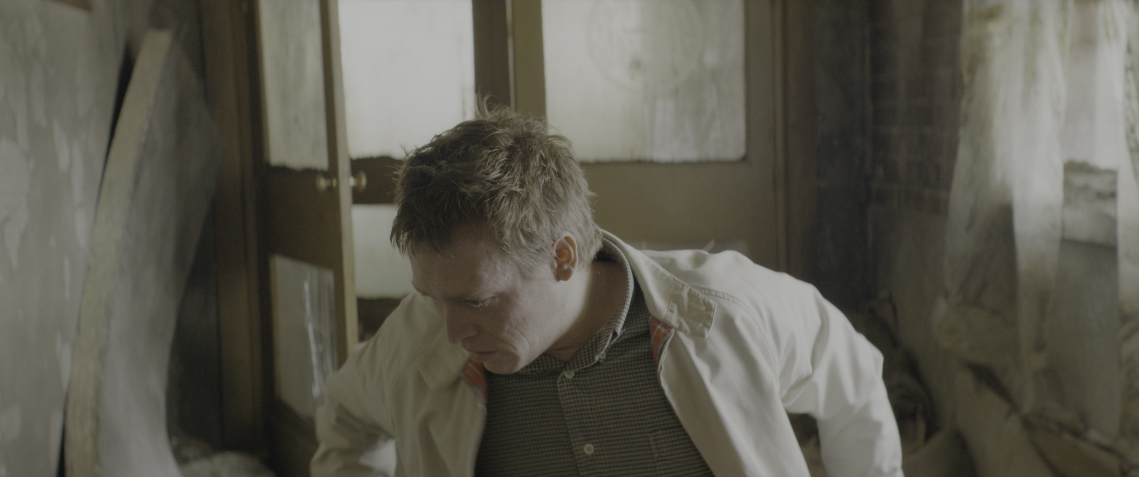 Dogman (2023), wide, 2.39:1 — film still