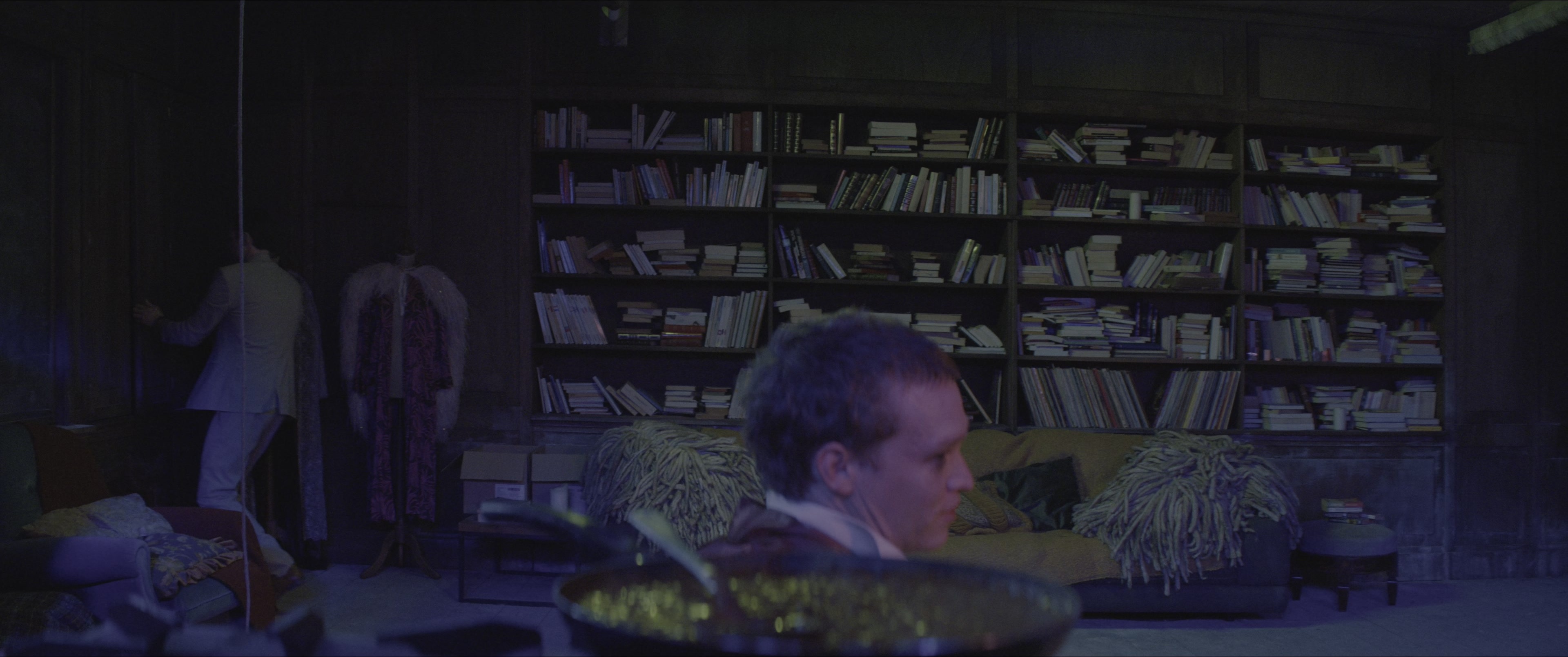 Dogman (2023), wide, 2.39:1 — film still