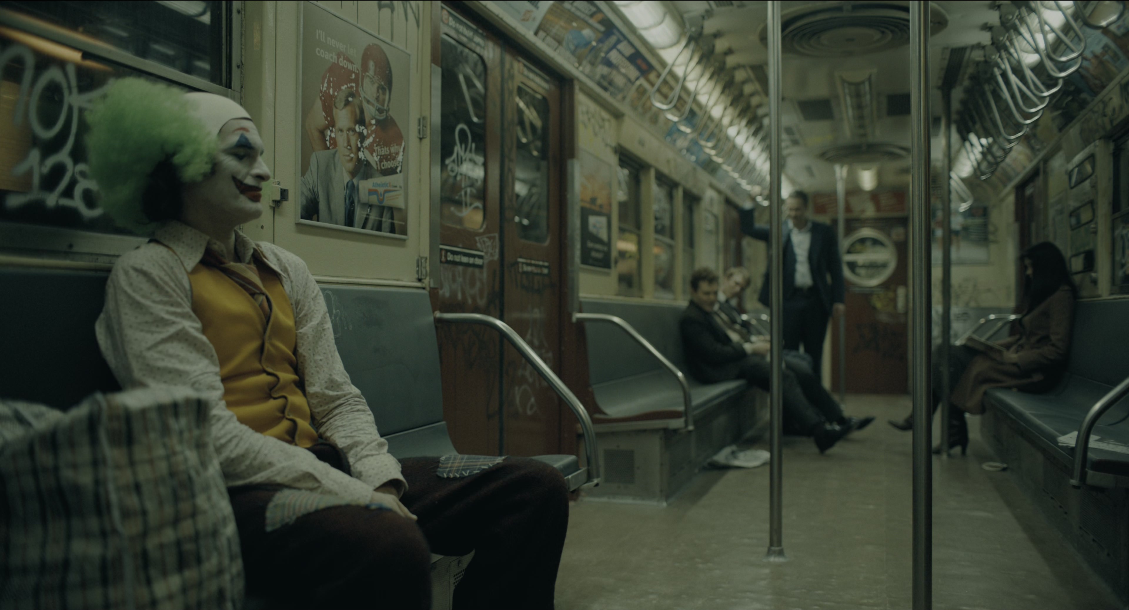 Joker (2019), wide, 1.85:1 — film still