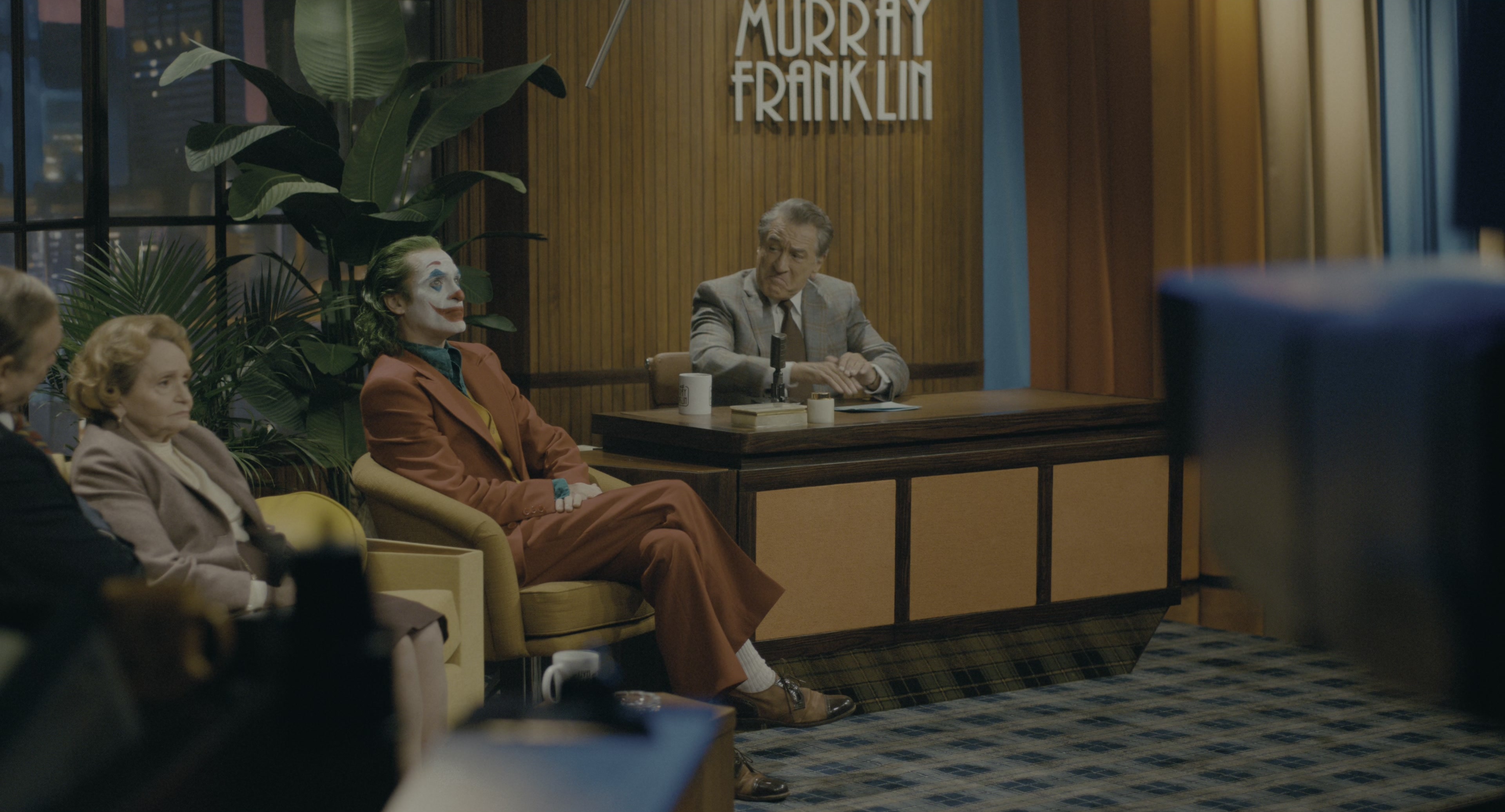 Joker (2019), wide, 1.85:1 — film still