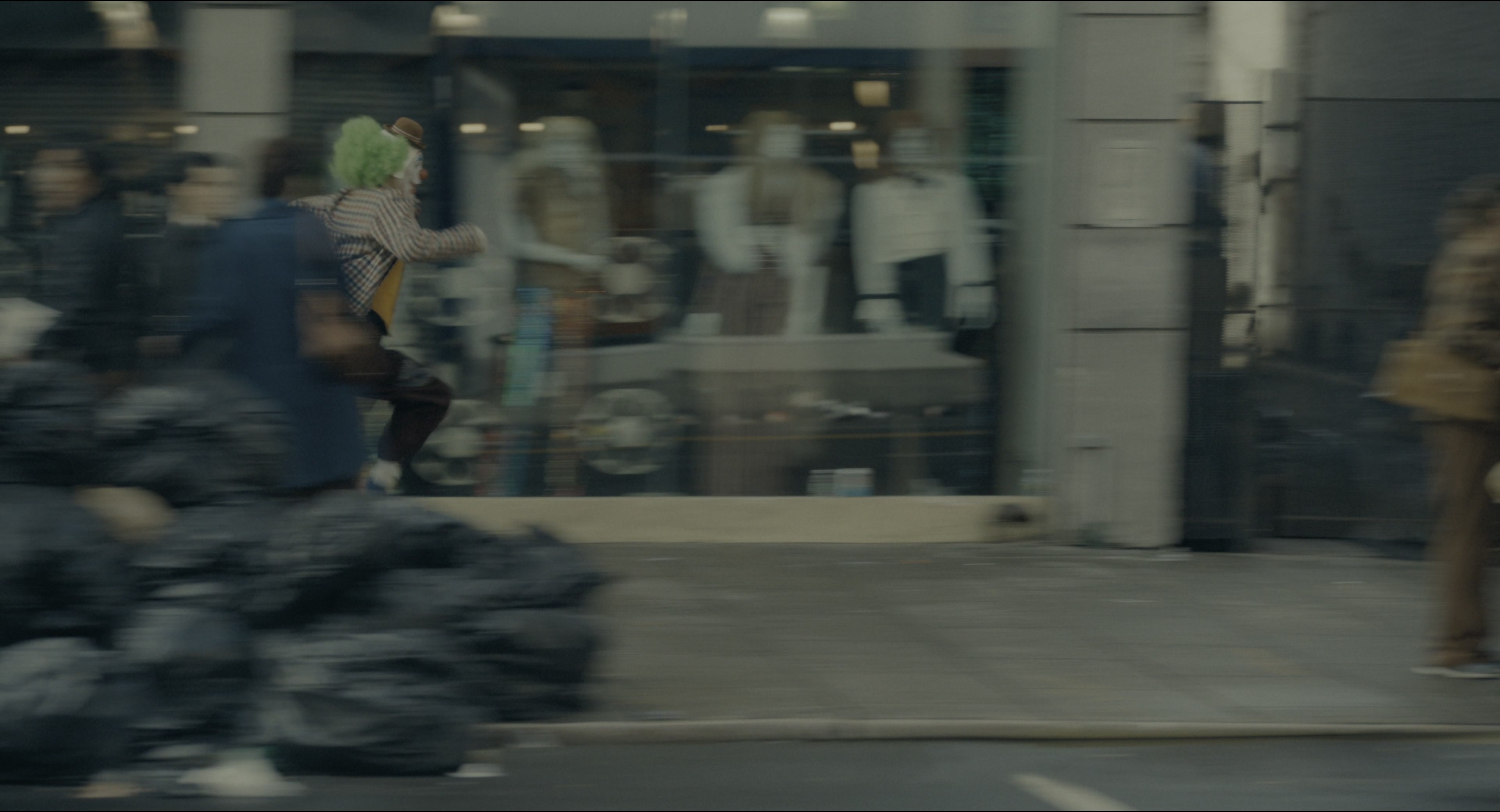 Joker (2019), wide, 1.85:1 — film still