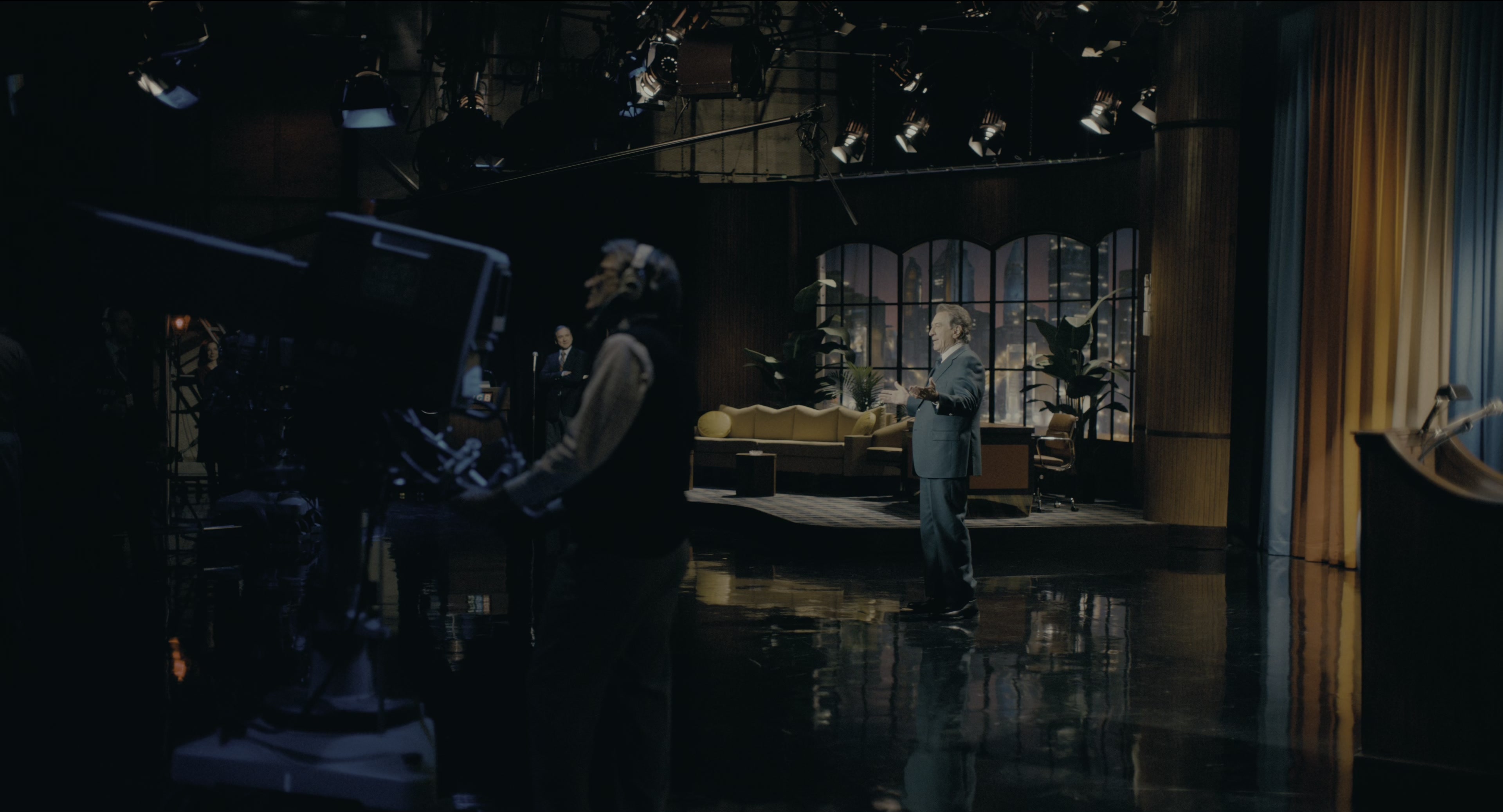 Joker (2019), wide, 1.85:1 — film still
