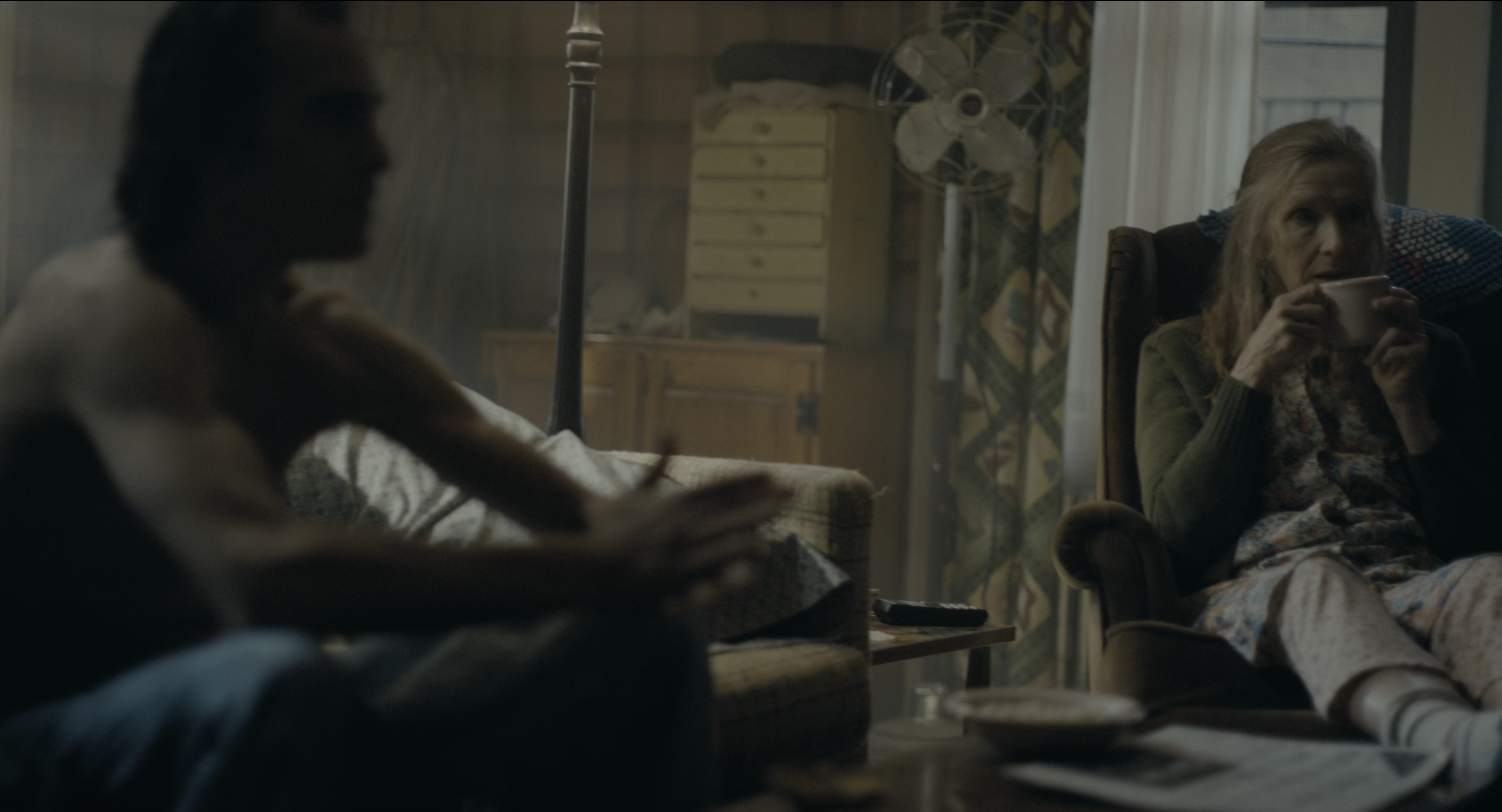 Joker (2019), wide, 1.85:1 — film still