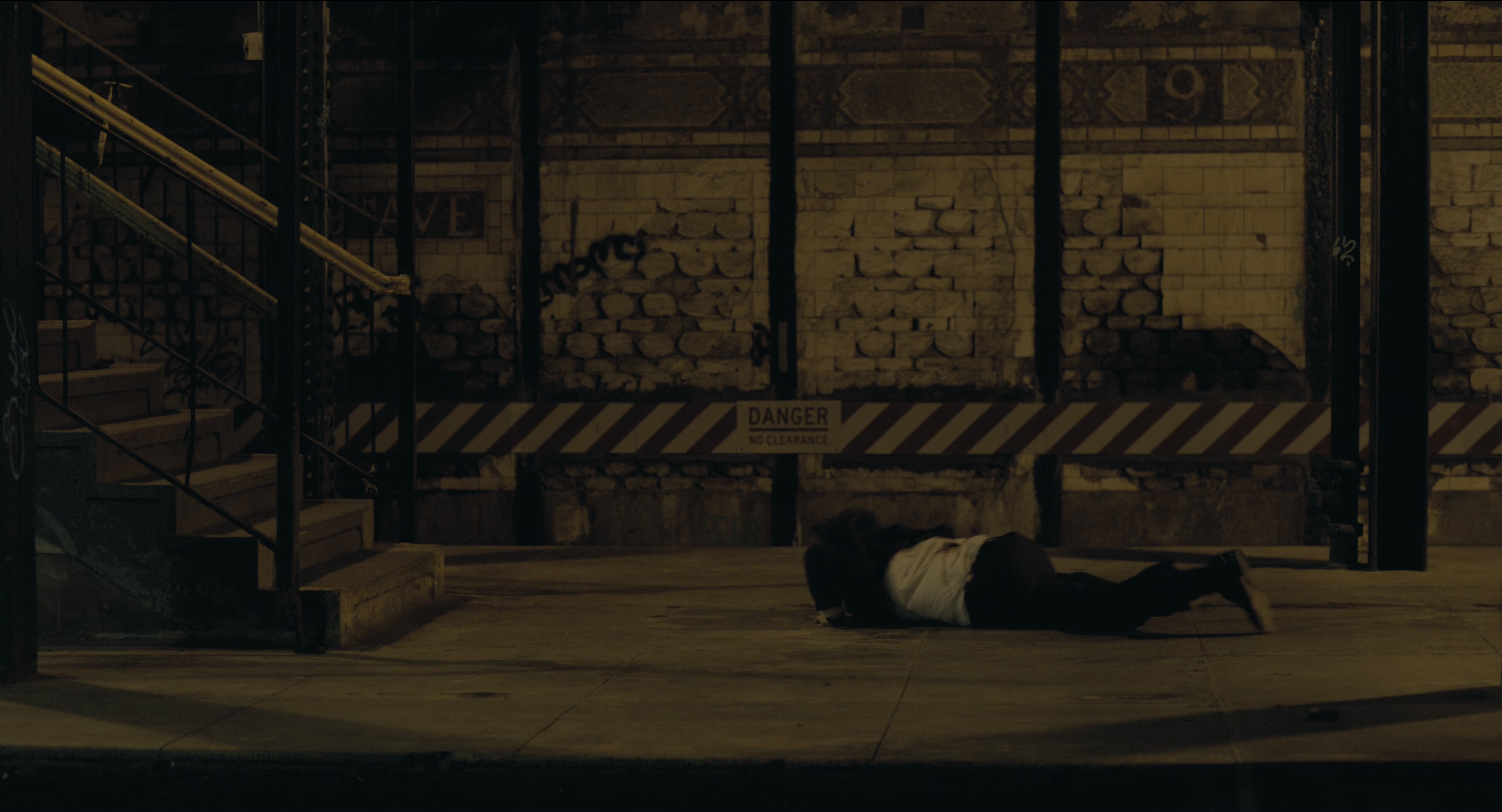 Joker (2019), wide, 1.85:1 — film still