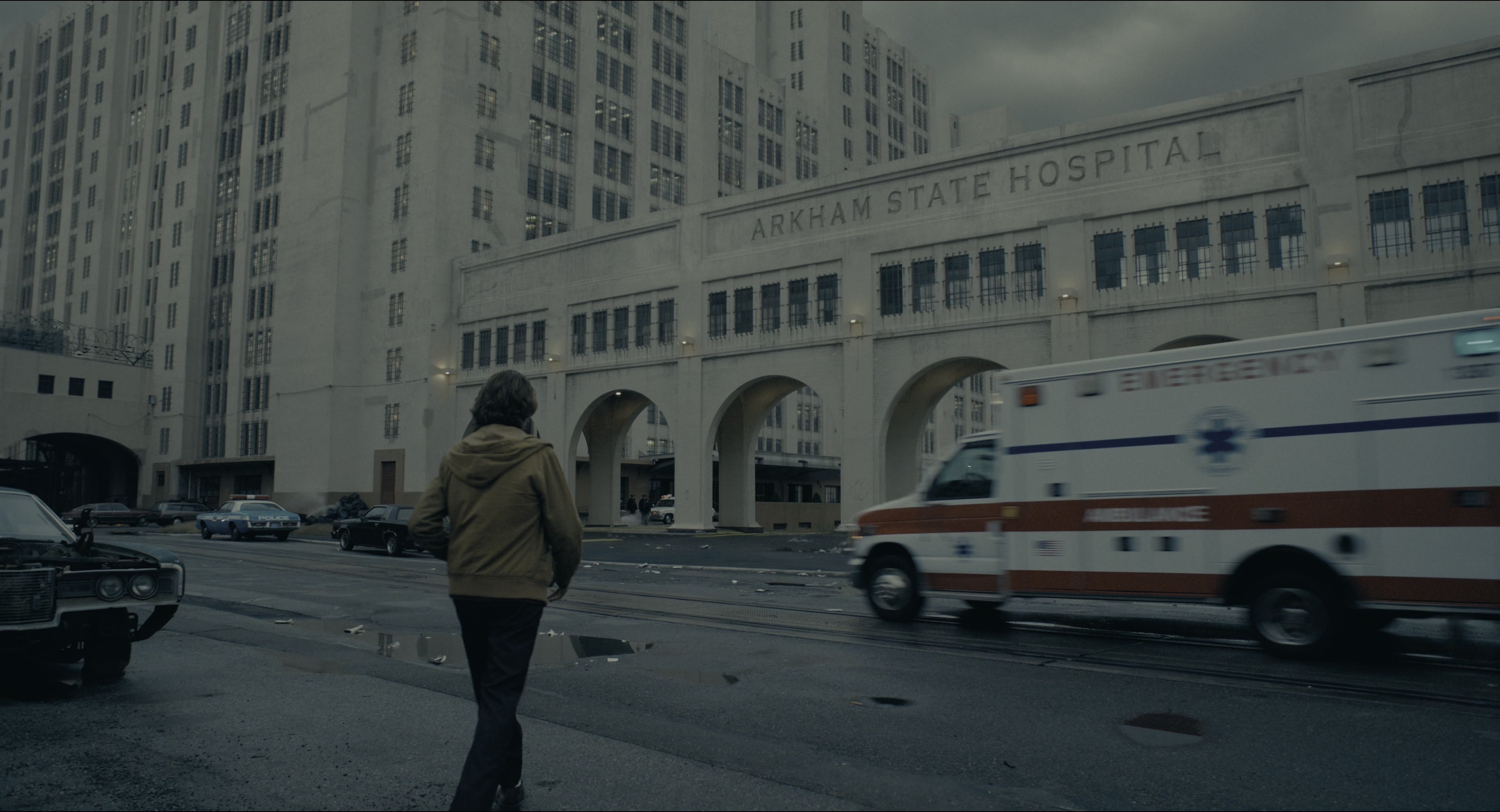 Joker (2019), wide, 1.85:1 — film still
