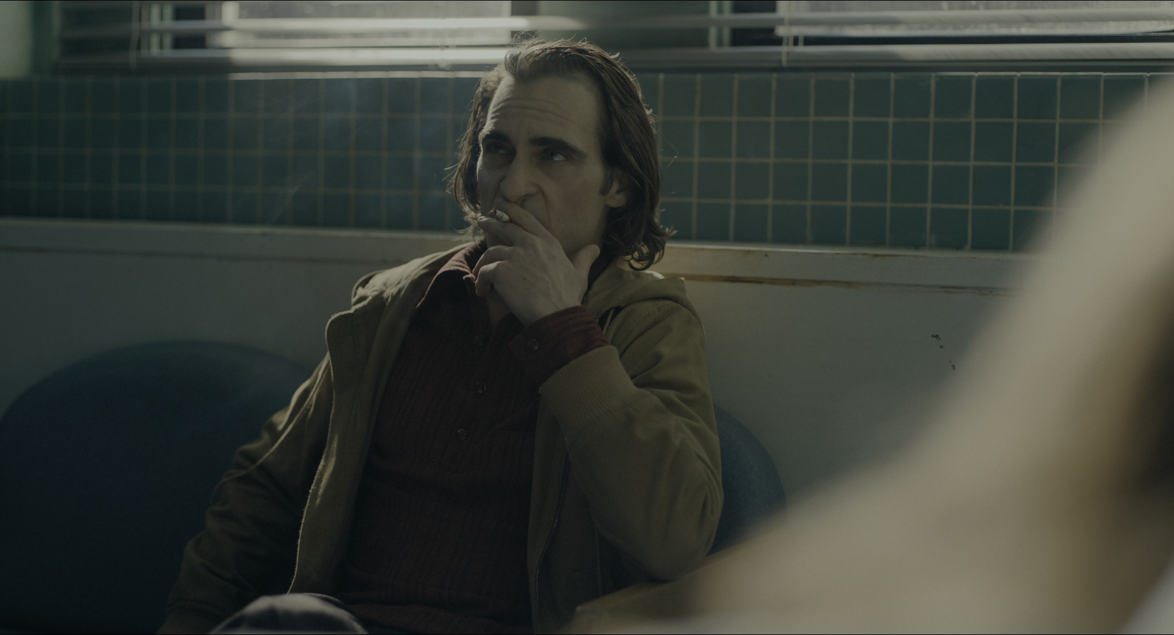 Joker (2019), wide, 1.85:1 — film still