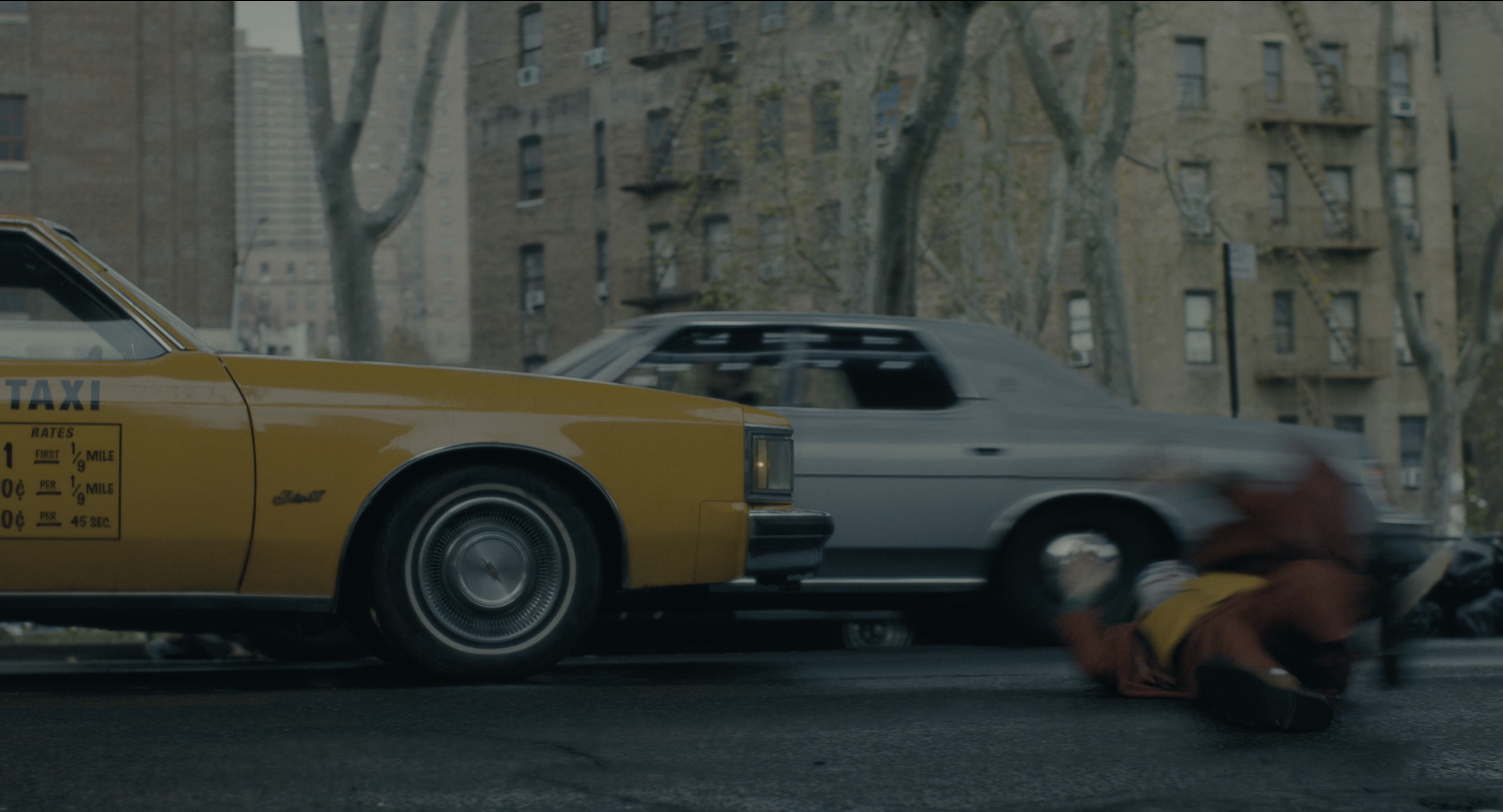 Joker (2019), wide, 1.85:1 — film still