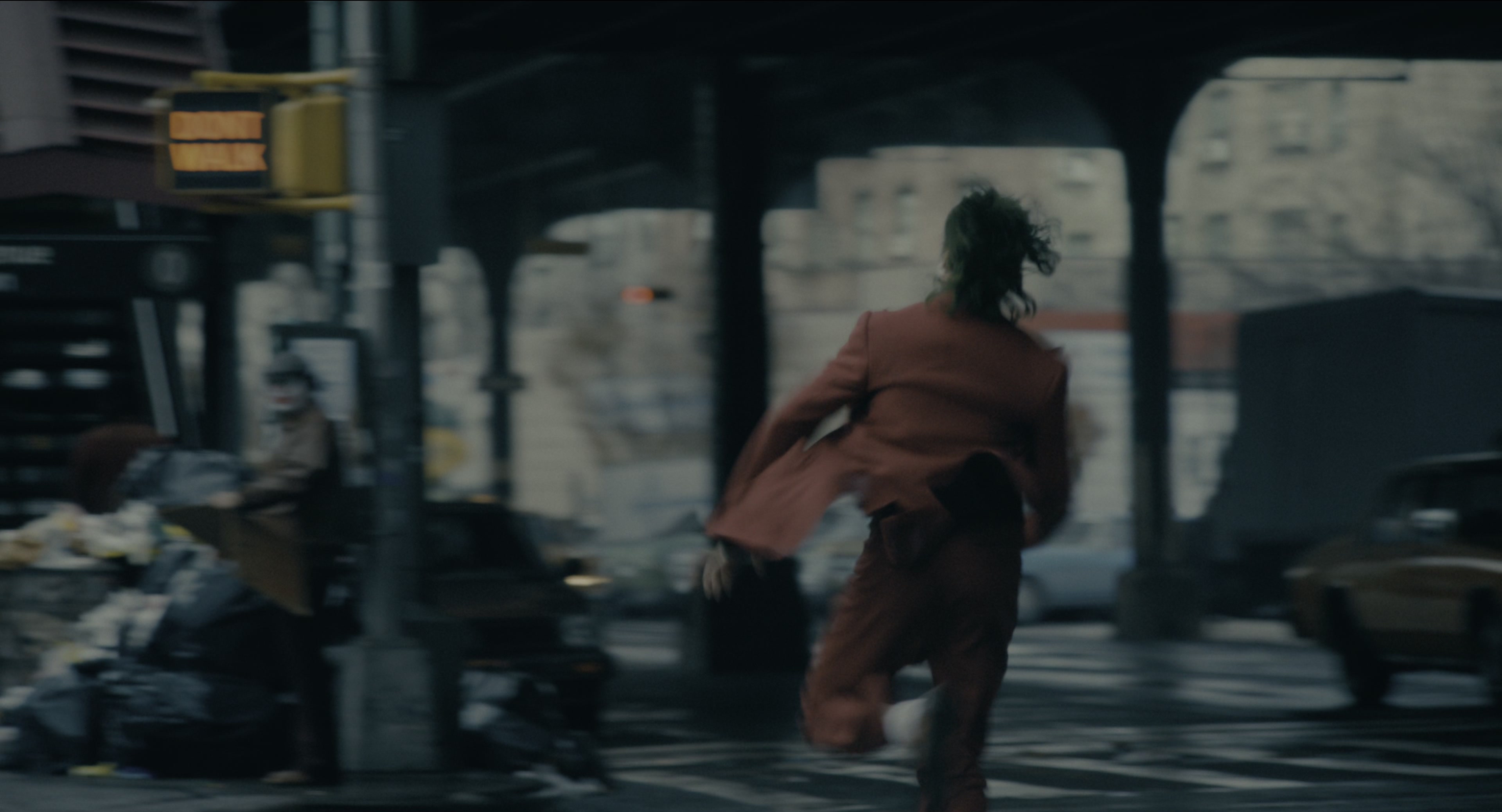 Joker (2019), wide, 1.85:1 — film still