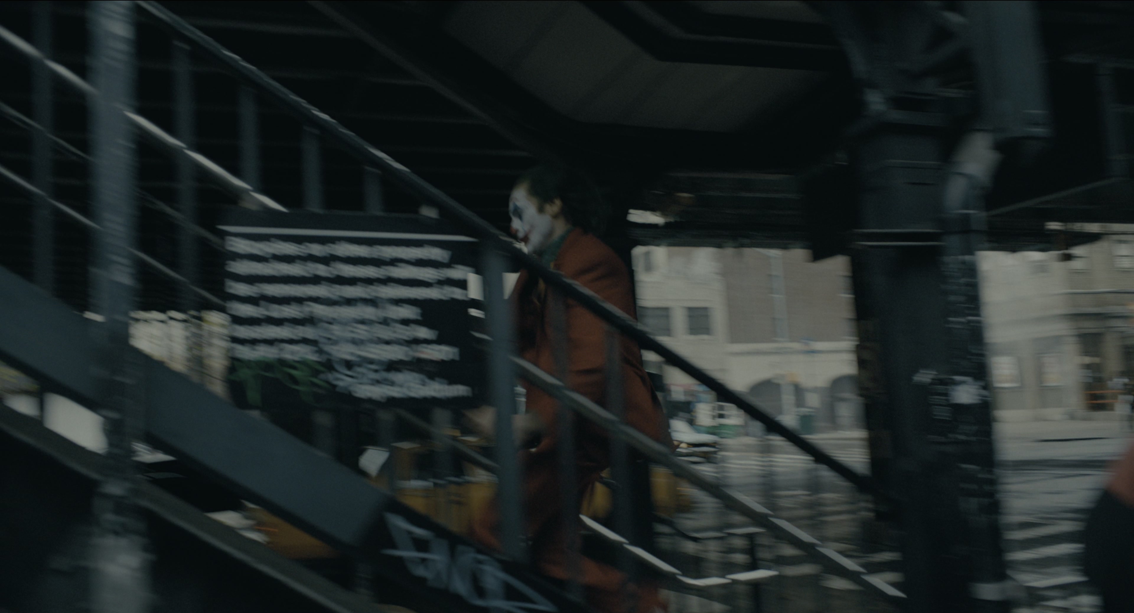 Joker (2019), wide, 1.85:1 — film still