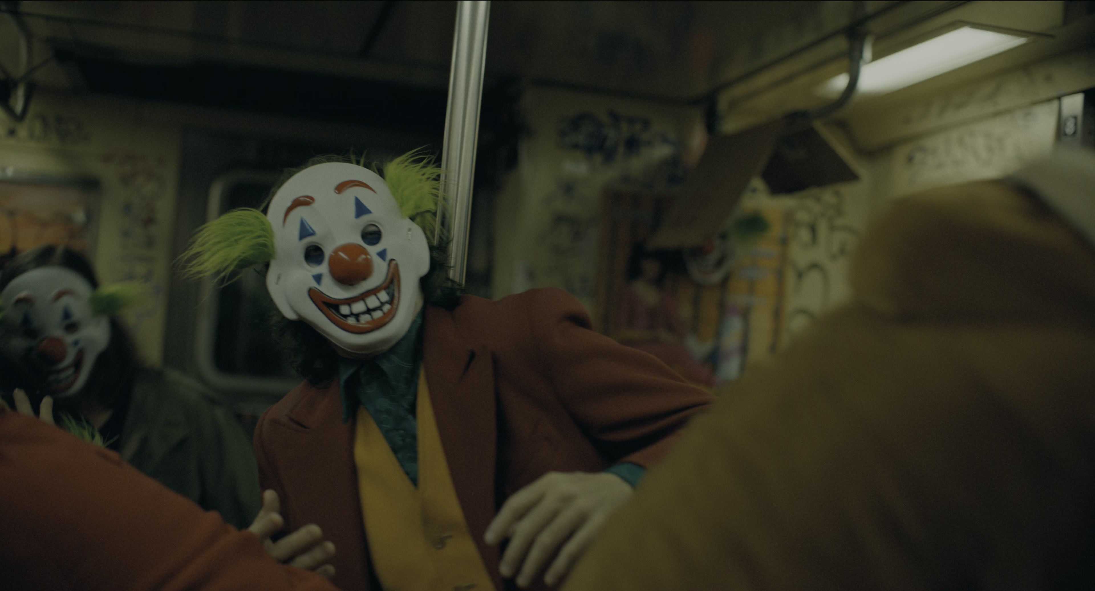 Joker (2019), wide, 1.85:1 — film still