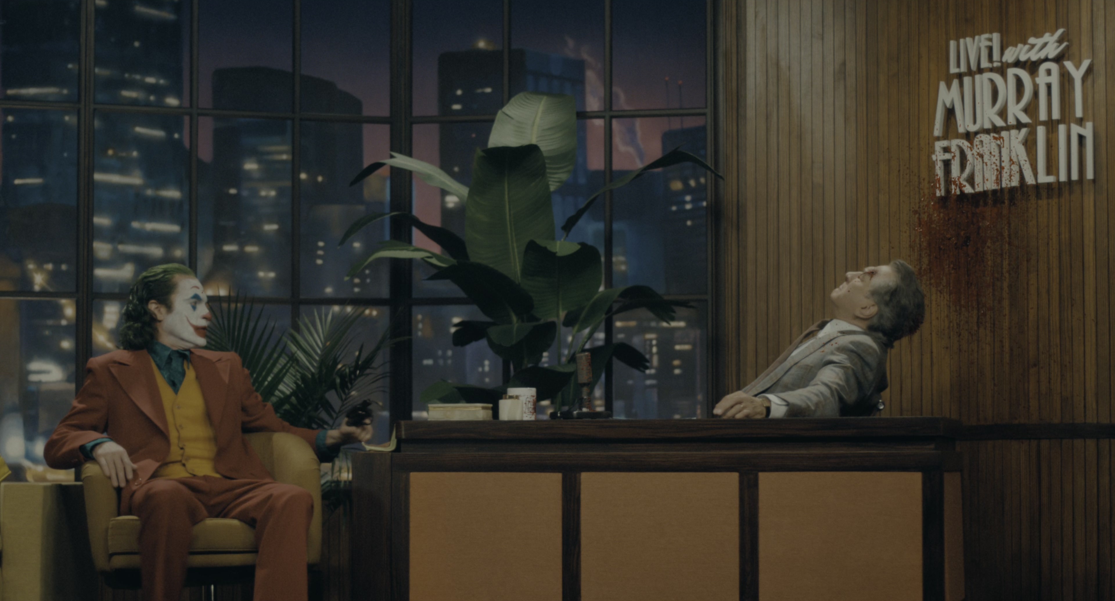 Joker (2019), wide, 1.85:1 — film still