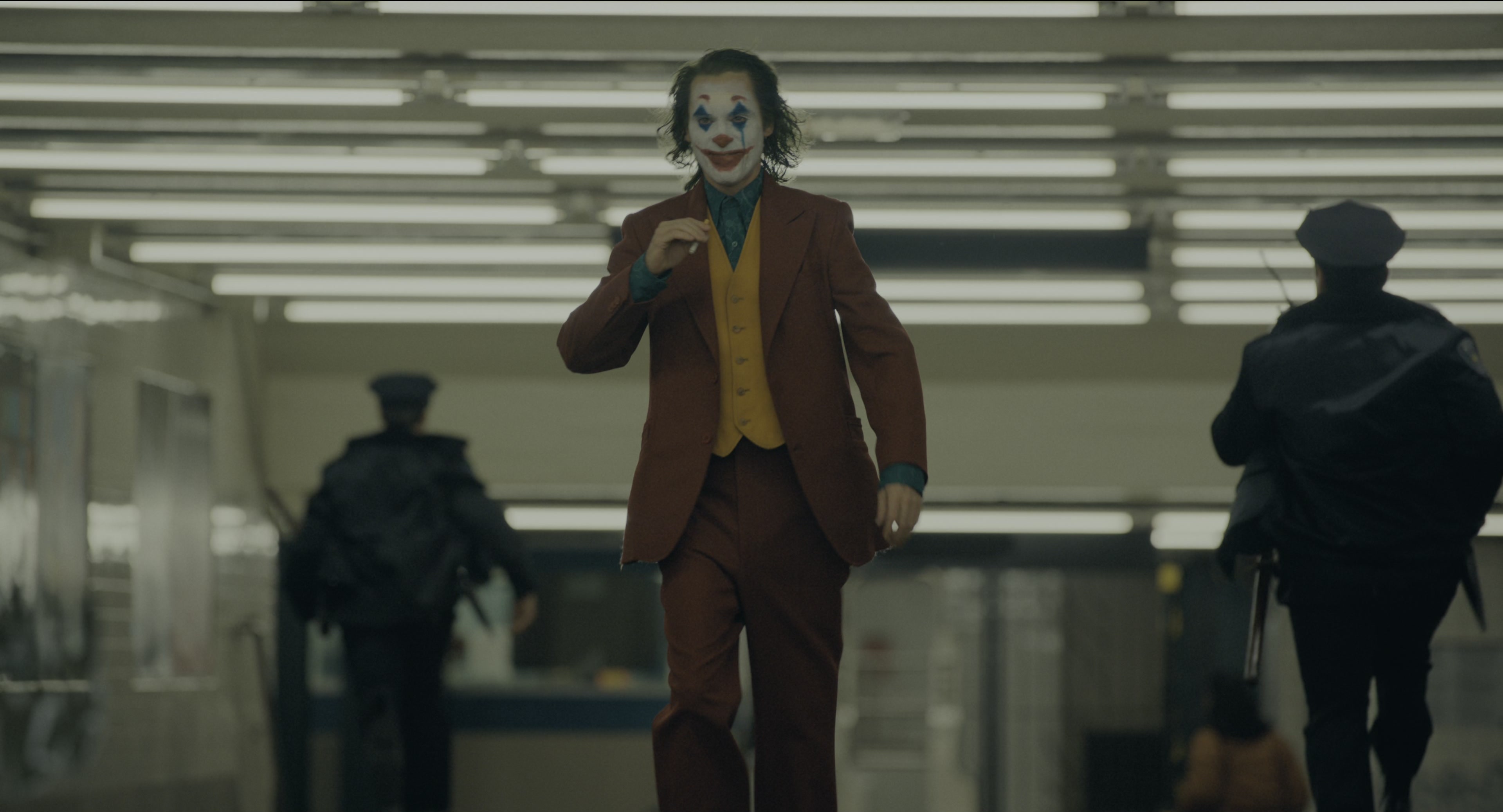 Joker (2019), wide, 1.85:1 — film still