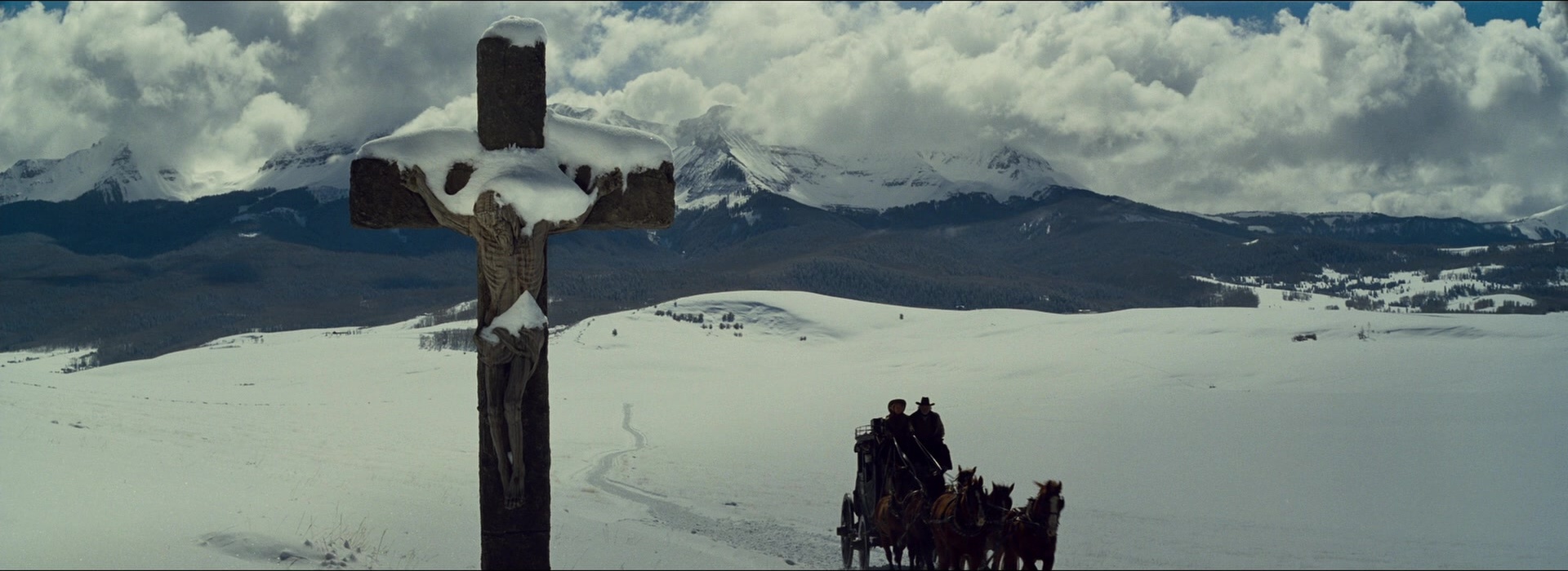 The Hateful Eight (2015), wide, 2.74:1 — film still