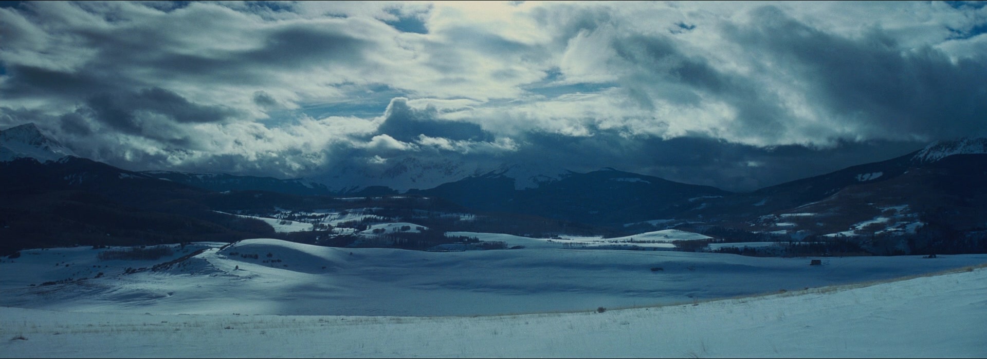 The Hateful Eight (2015), unknown, 2.74:1 — film still