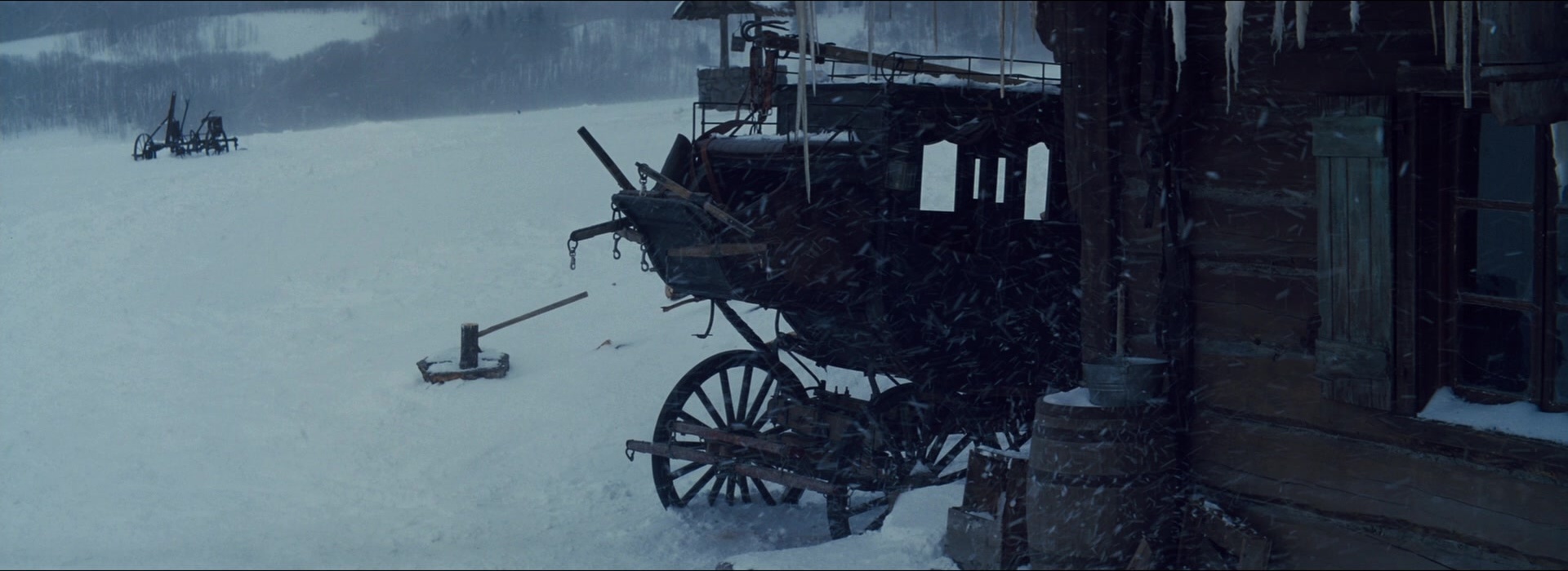 The Hateful Eight (2015), wide, 2.74:1 — film still