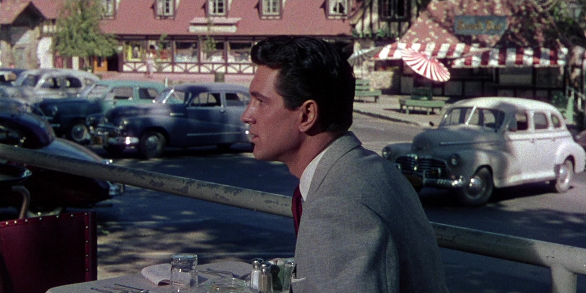 Magnificent Obsession (1954), wide, 2.00:1 — film still