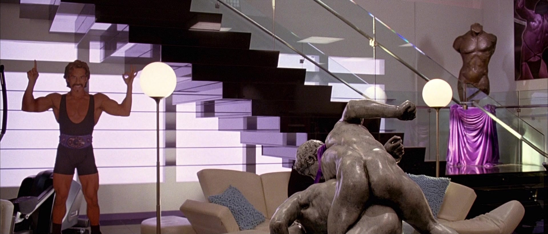 Dodgeball: A True Underdog Story (2004), wide, 2.34:1 — film still