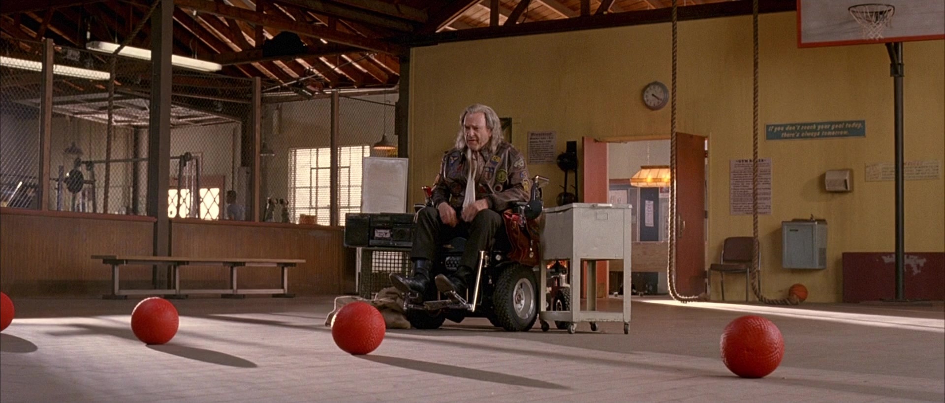 Dodgeball: A True Underdog Story (2004), wide, 2.34:1 — film still