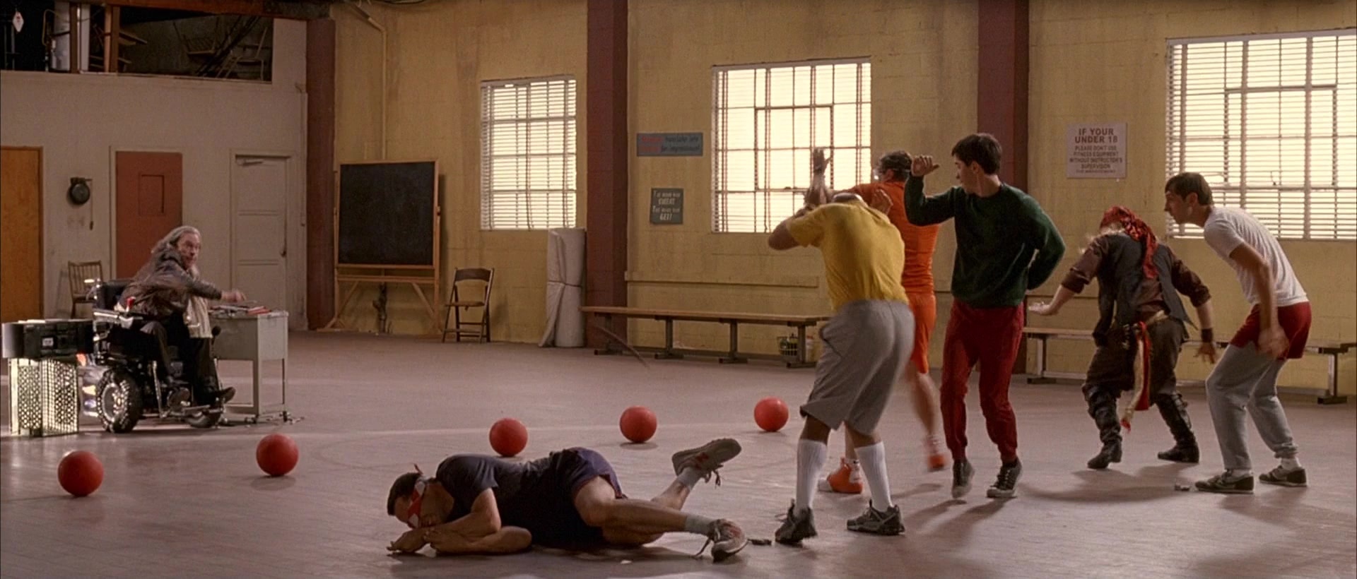 Dodgeball: A True Underdog Story (2004), wide, 2.34:1 — film still