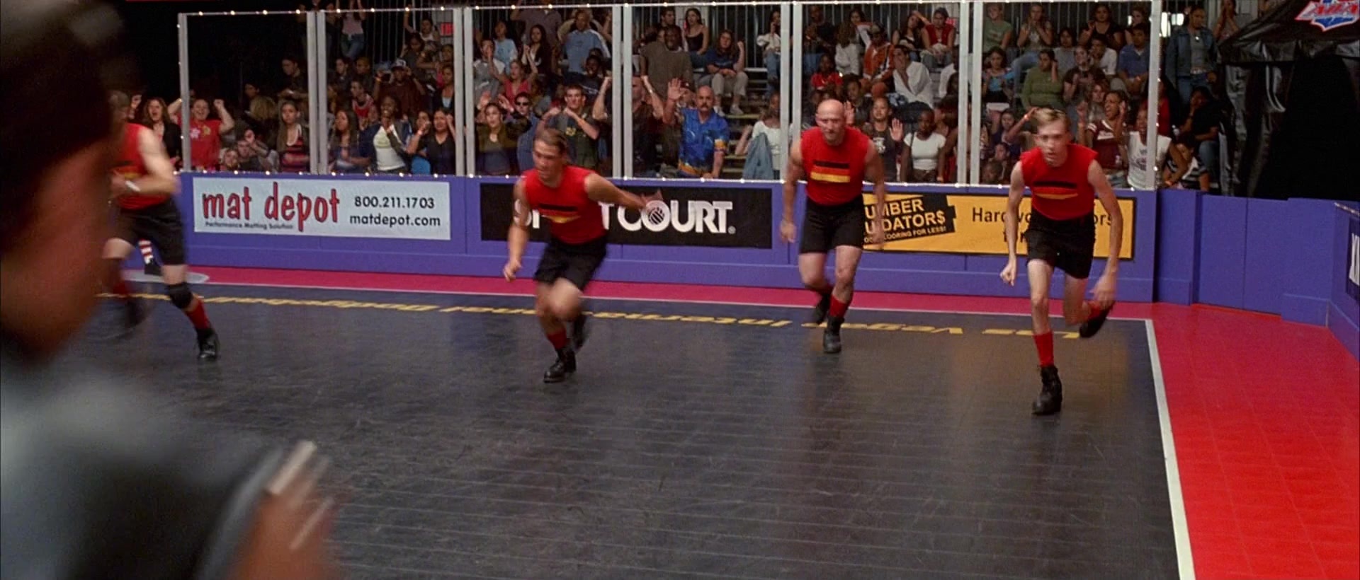 Dodgeball: A True Underdog Story (2004), wide, 2.34:1 — film still