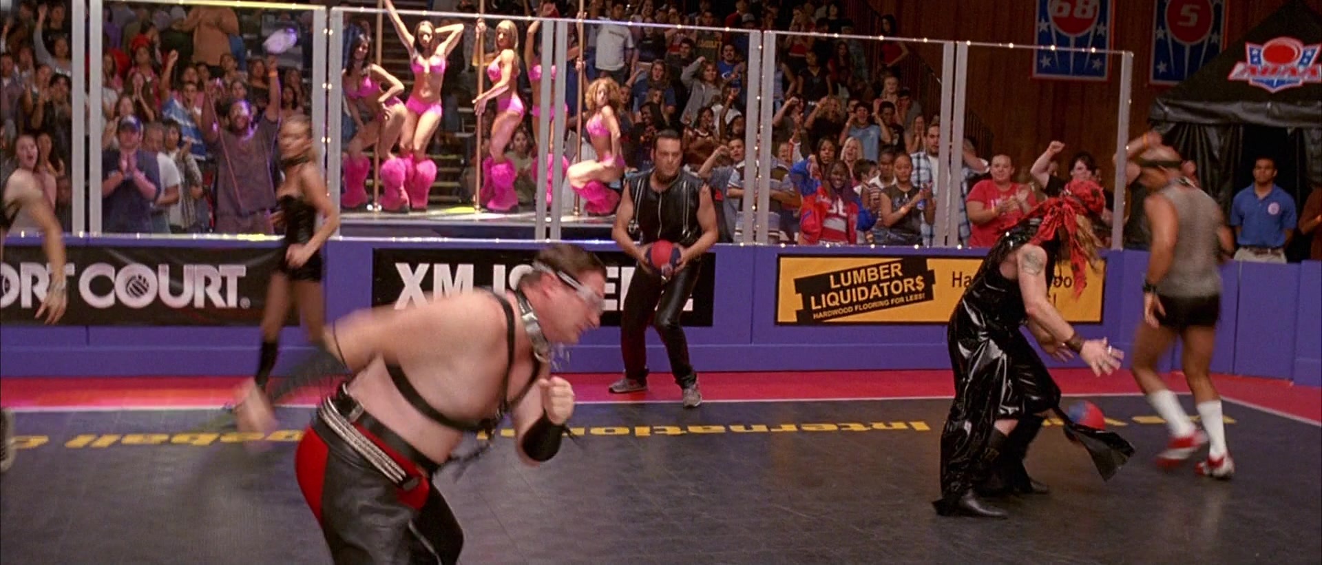 Dodgeball: A True Underdog Story (2004), wide, 2.34:1 — film still