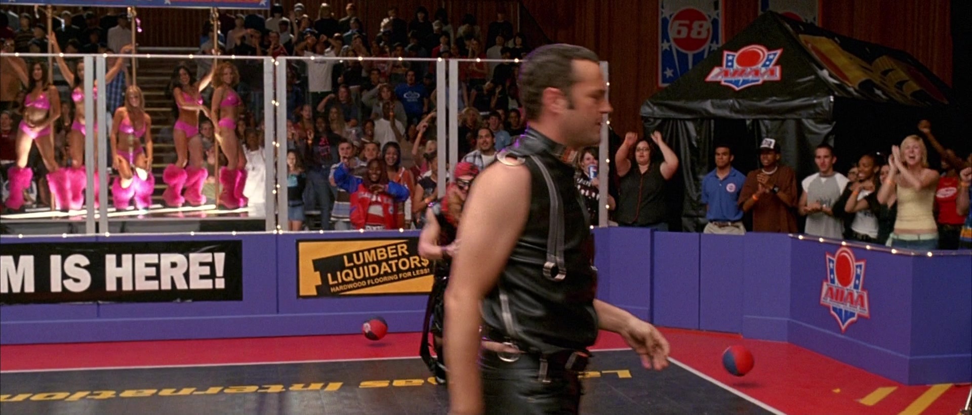 Dodgeball: A True Underdog Story (2004), wide, 2.34:1 — film still