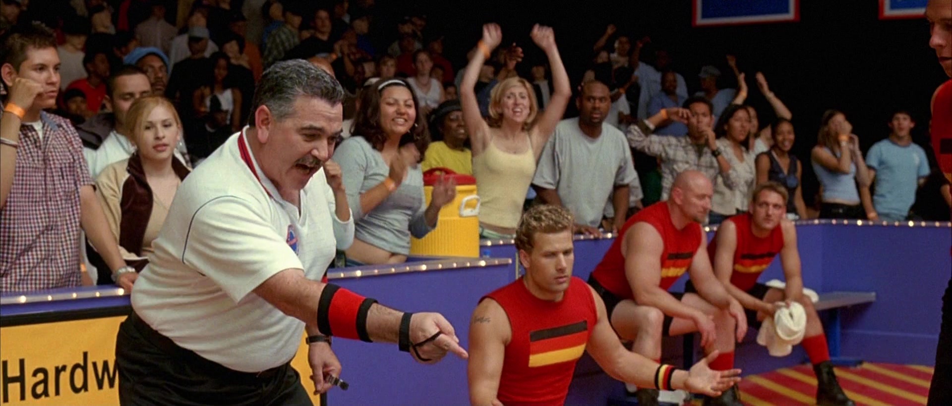 Dodgeball: A True Underdog Story (2004), wide, 2.34:1 — film still