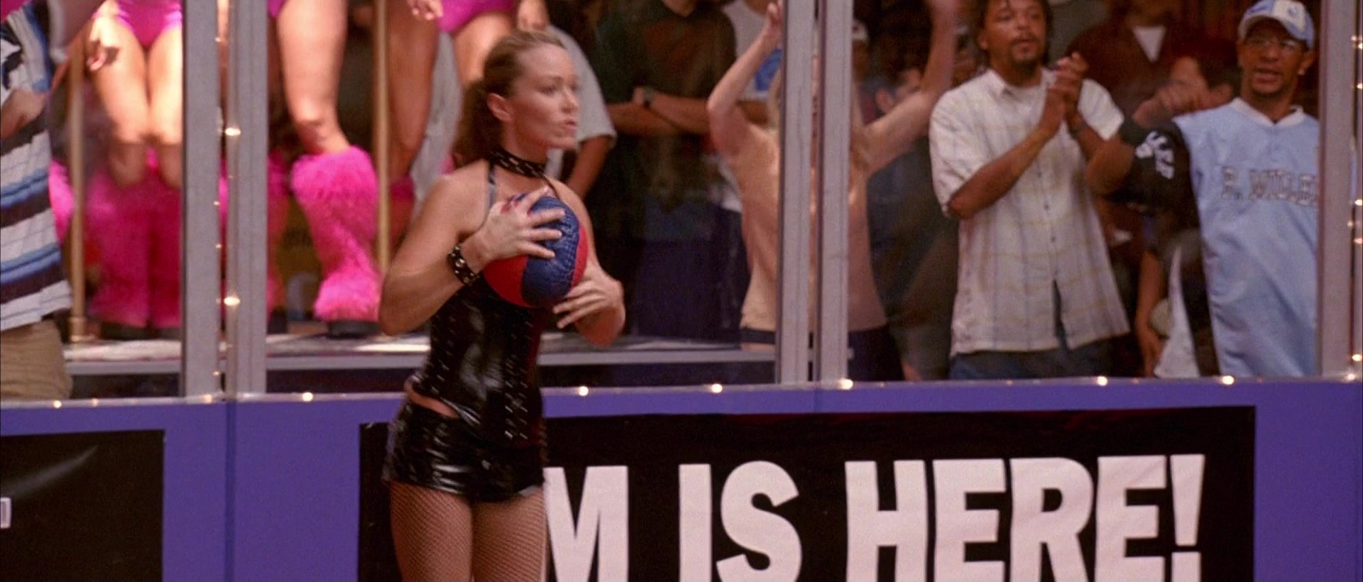 Dodgeball: A True Underdog Story (2004), wide, 2.34:1 — film still