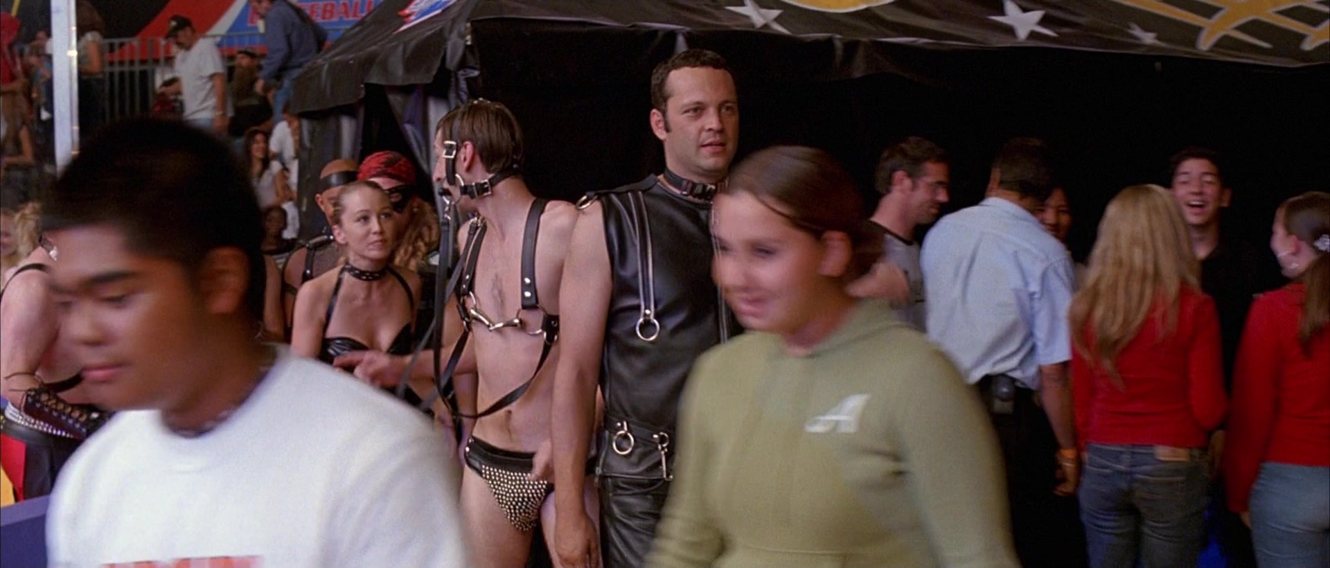 Dodgeball: A True Underdog Story (2004), wide, 2.34:1 — film still