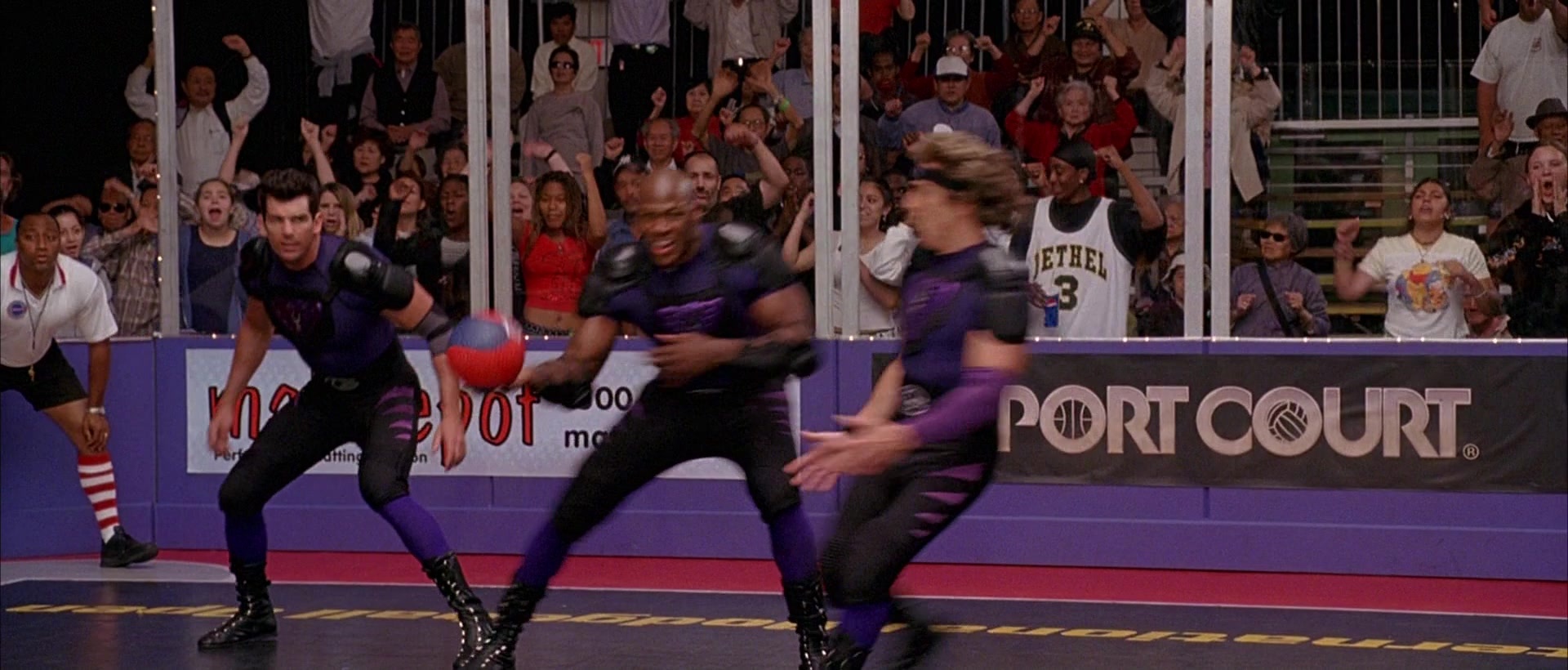 Dodgeball: A True Underdog Story (2004), wide, 2.34:1 — film still