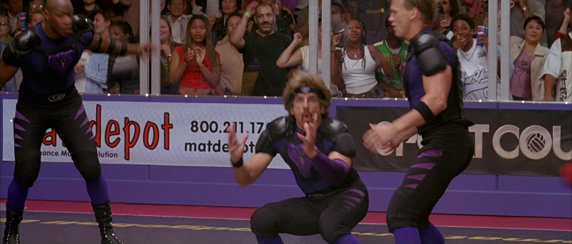 Dodgeball: A True Underdog Story (2004), wide, 2.34:1 — film still