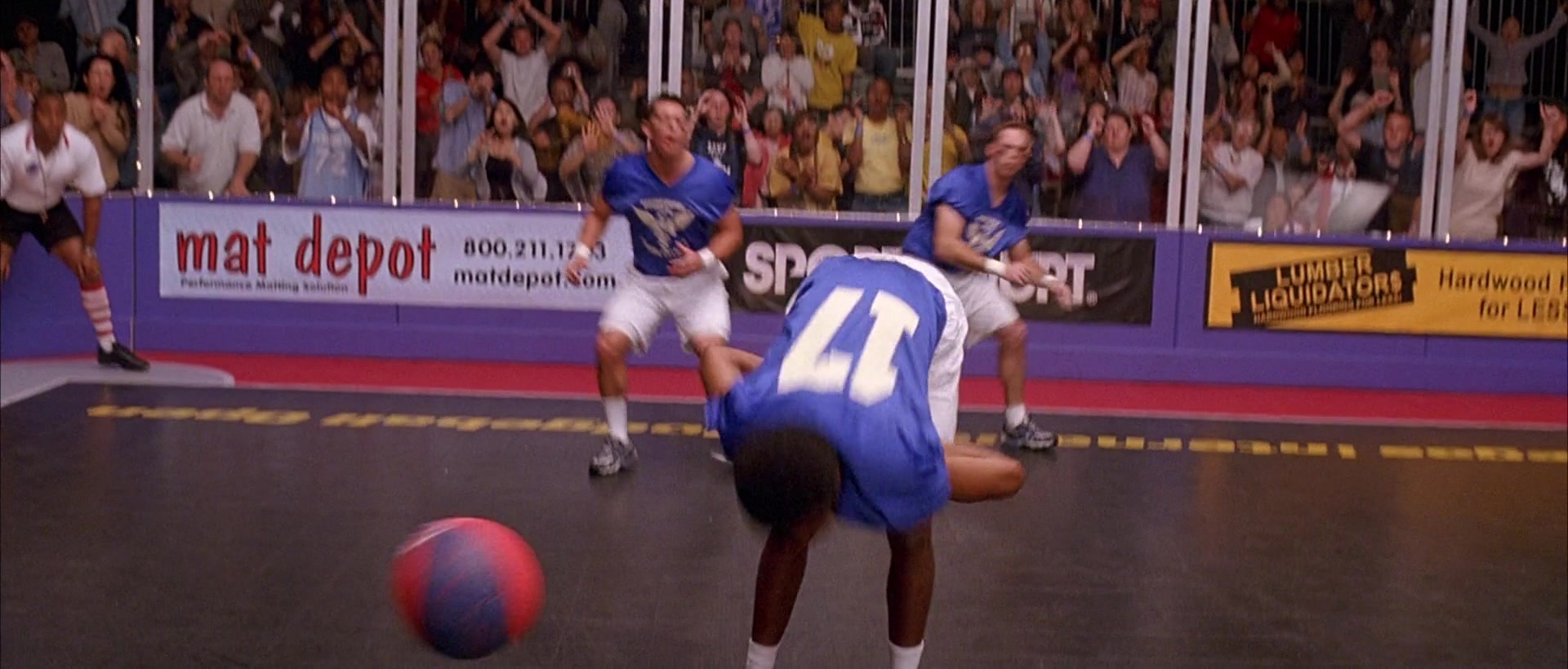 Dodgeball: A True Underdog Story (2004), wide, 2.34:1 — film still