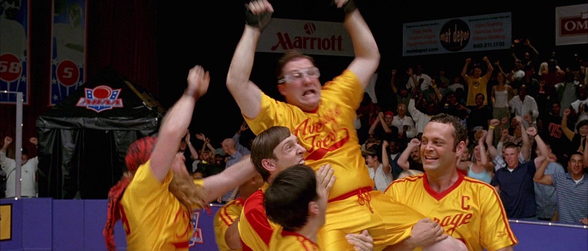 Dodgeball: A True Underdog Story (2004), wide, 2.34:1 — film still