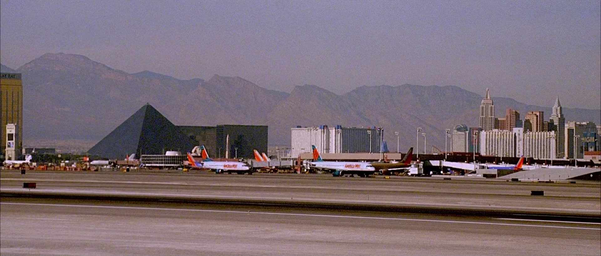 Dodgeball: A True Underdog Story (2004), unknown, 2.34:1 — film still