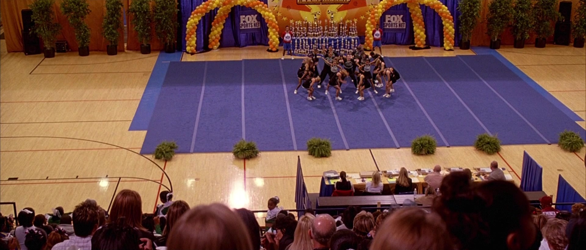 Dodgeball: A True Underdog Story (2004), wide, 2.34:1 — film still