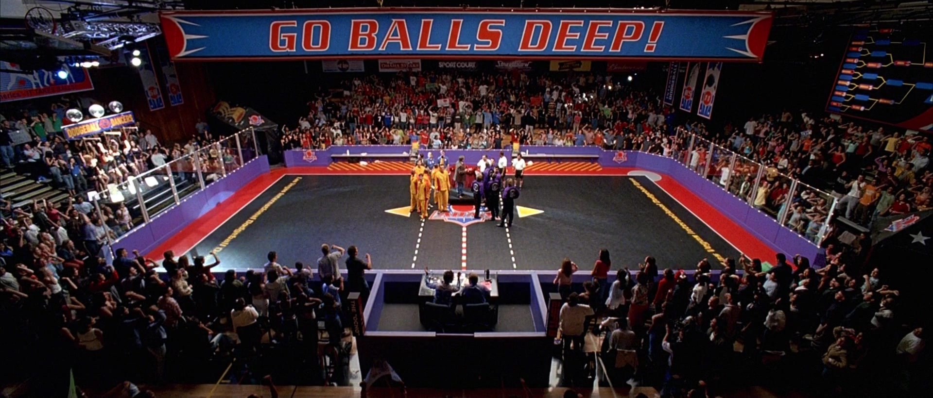 Dodgeball: A True Underdog Story (2004), wide, 2.34:1 — film still