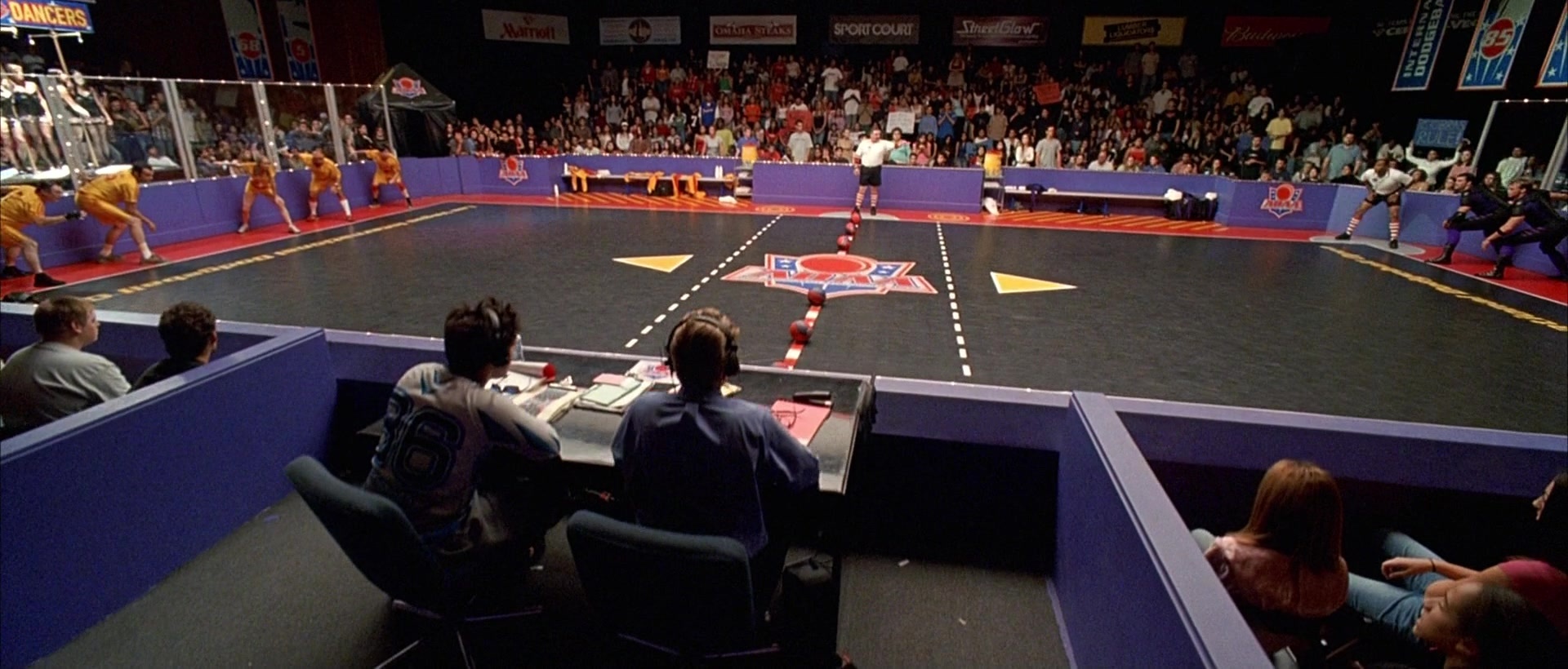 Dodgeball: A True Underdog Story (2004), wide, 2.34:1 — film still