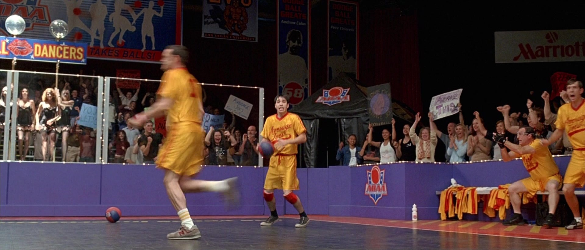 Dodgeball: A True Underdog Story (2004), wide, 2.34:1 — film still