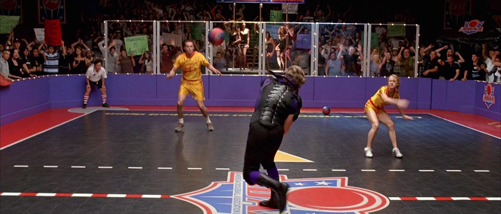 Dodgeball: A True Underdog Story (2004), wide, 2.34:1 — film still